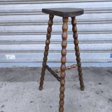 Solid wood tripod stool
