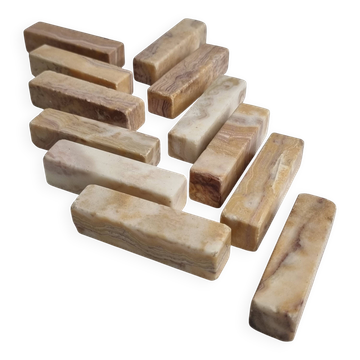 Service de 12 porte-couteaux en onyx veiné, coffret d'origine années 70