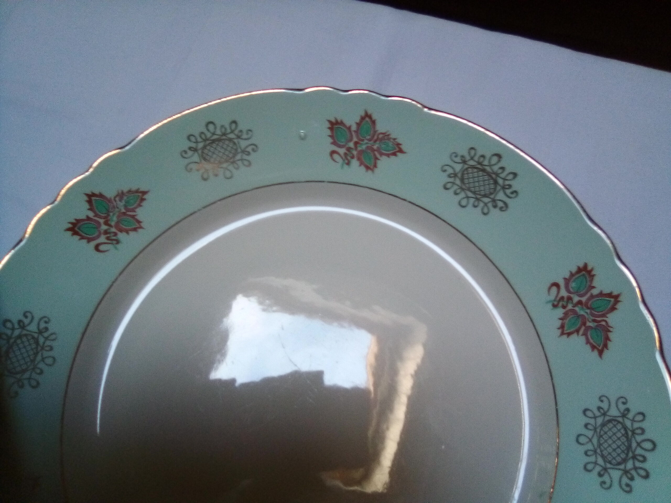 Lot of 2 old dishes Mill of Wolves