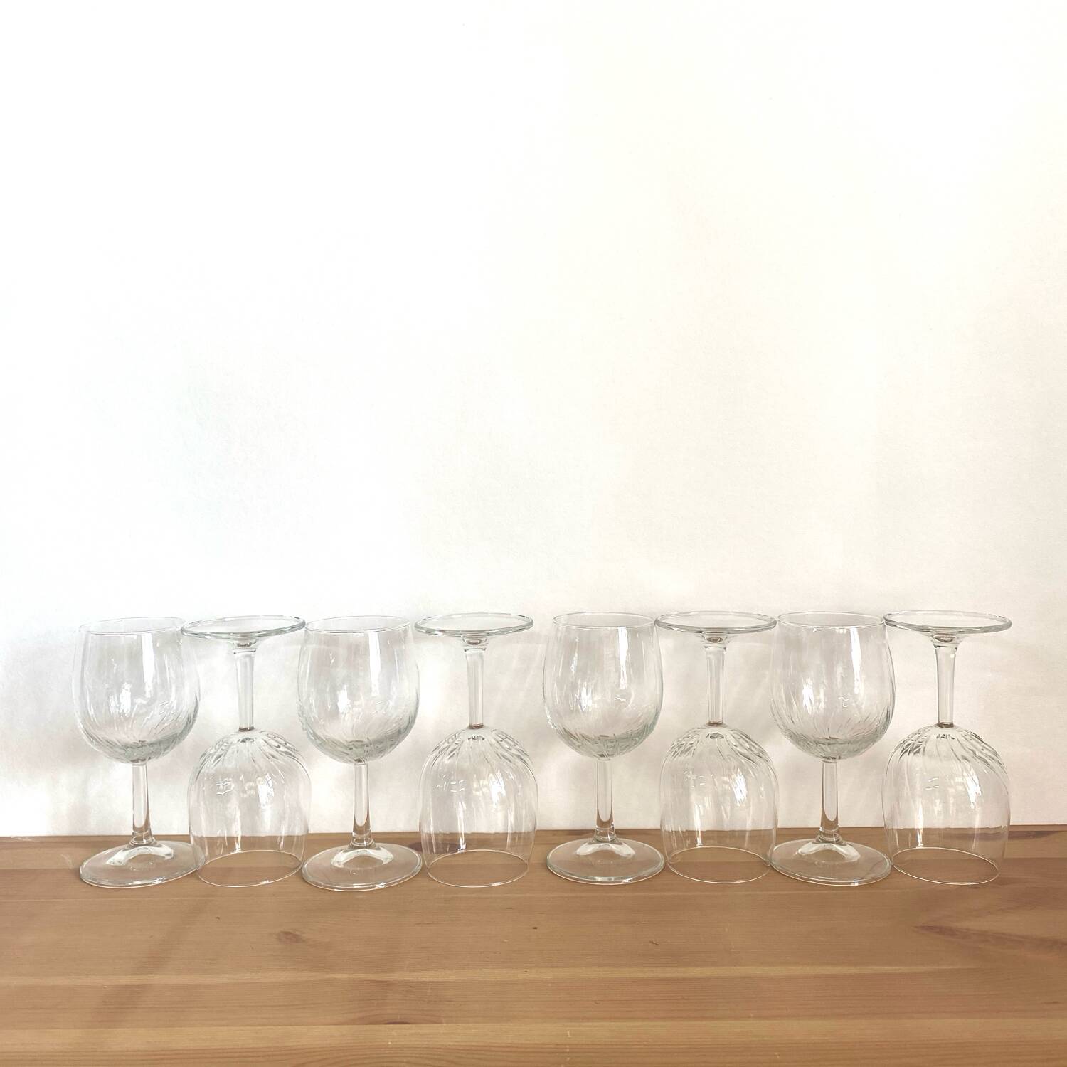 Set of twisted effect glasses - balloon model - vintage