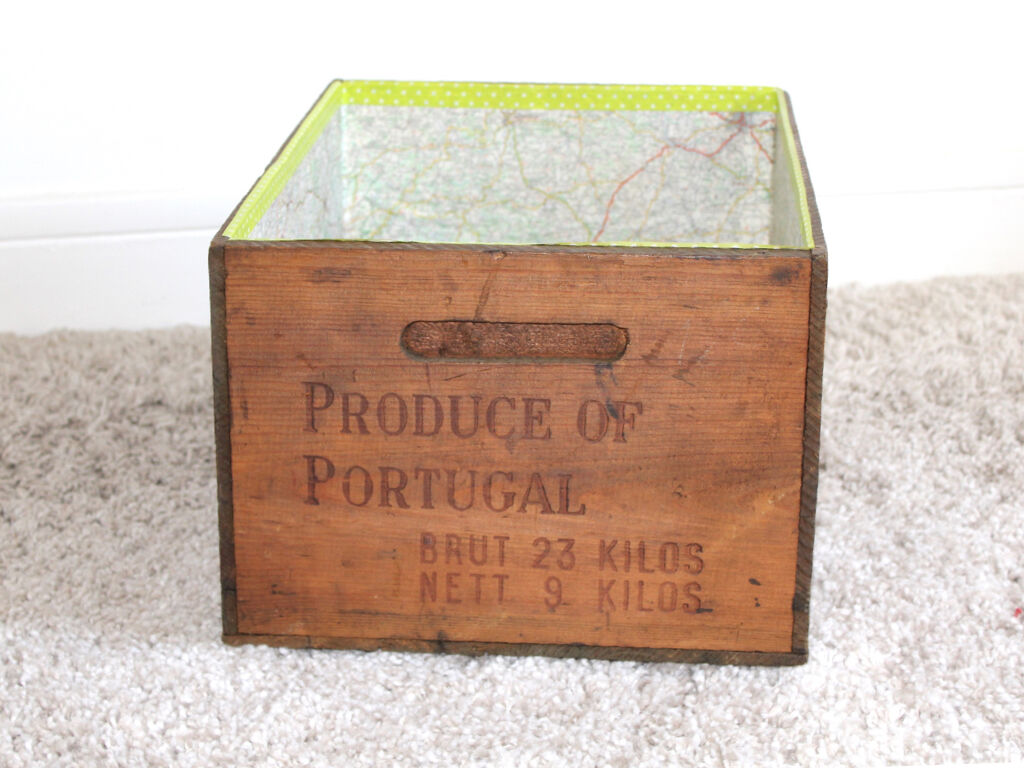 Sandeman wooden crate