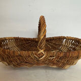 Small wicker basket