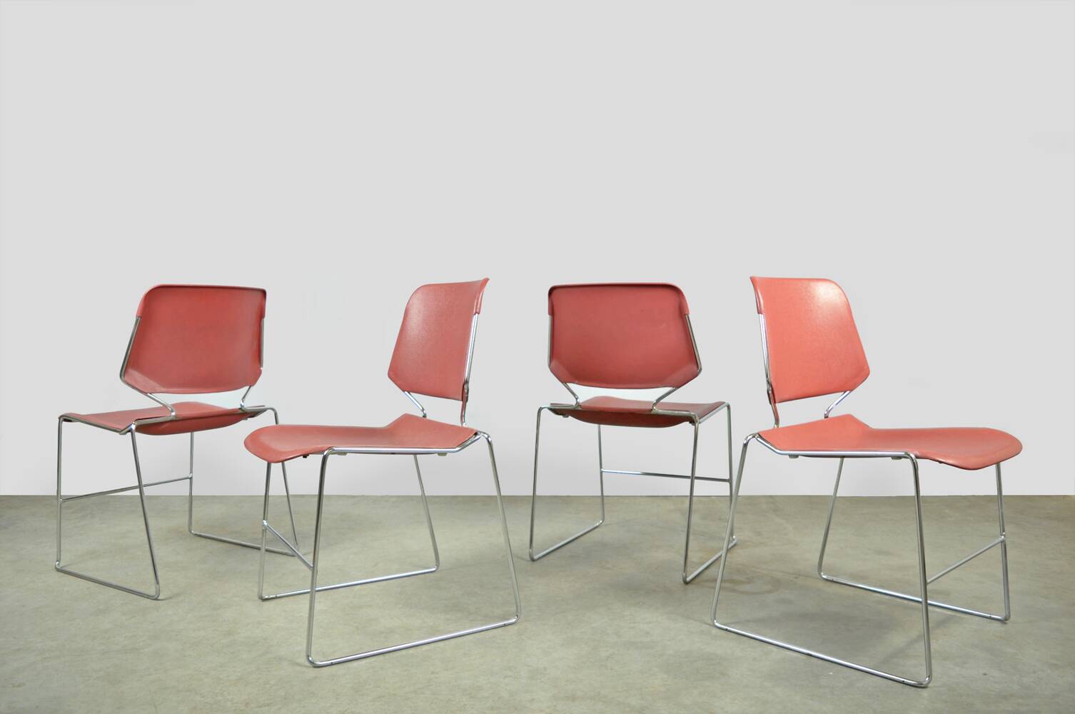 MATRIX Krueger dining chairs designed by Thomas Tolleson, 1970s USA