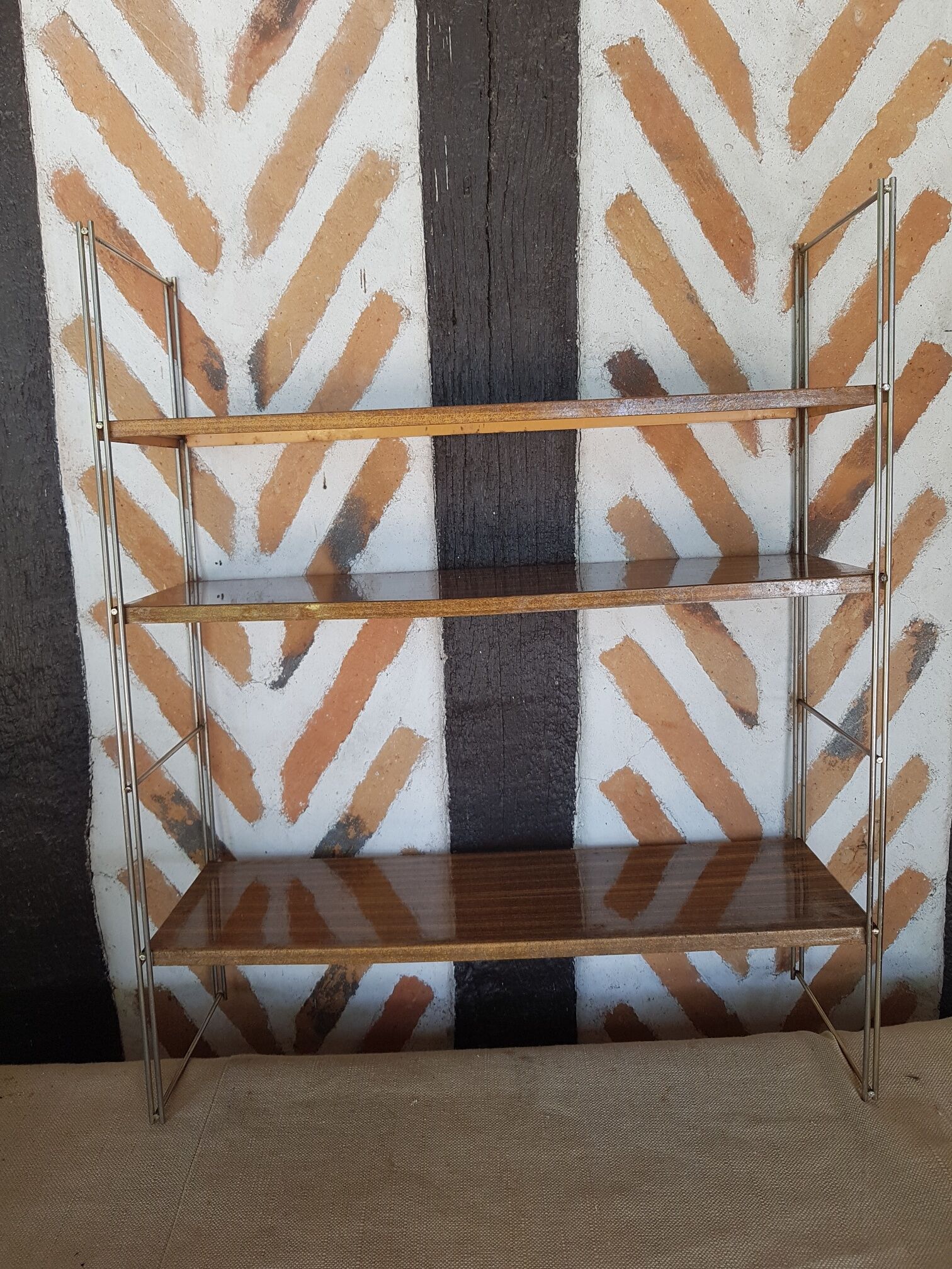 Wall shelf string 1960 vintage