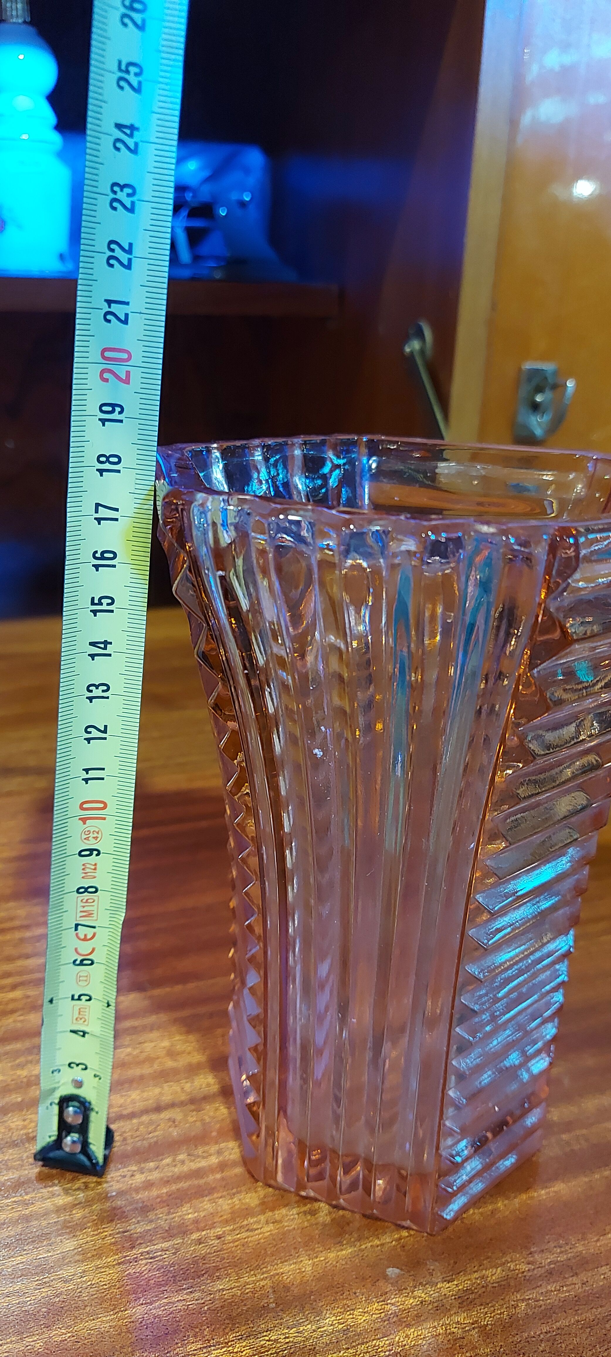 Vase exagonal - Style Art Deco, Verre Rosaline