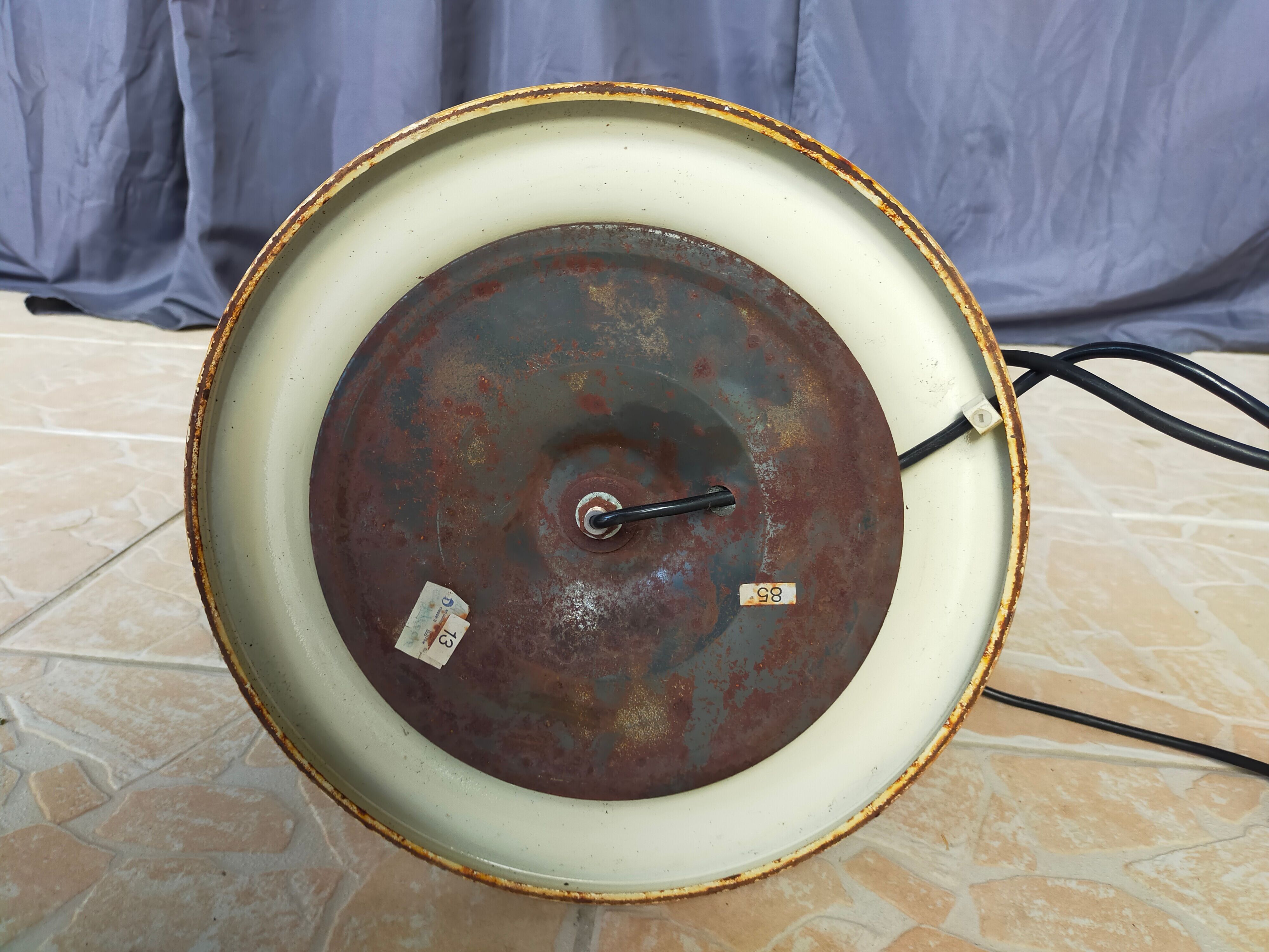 Articulated floor lamp 1950 design in metal and brass