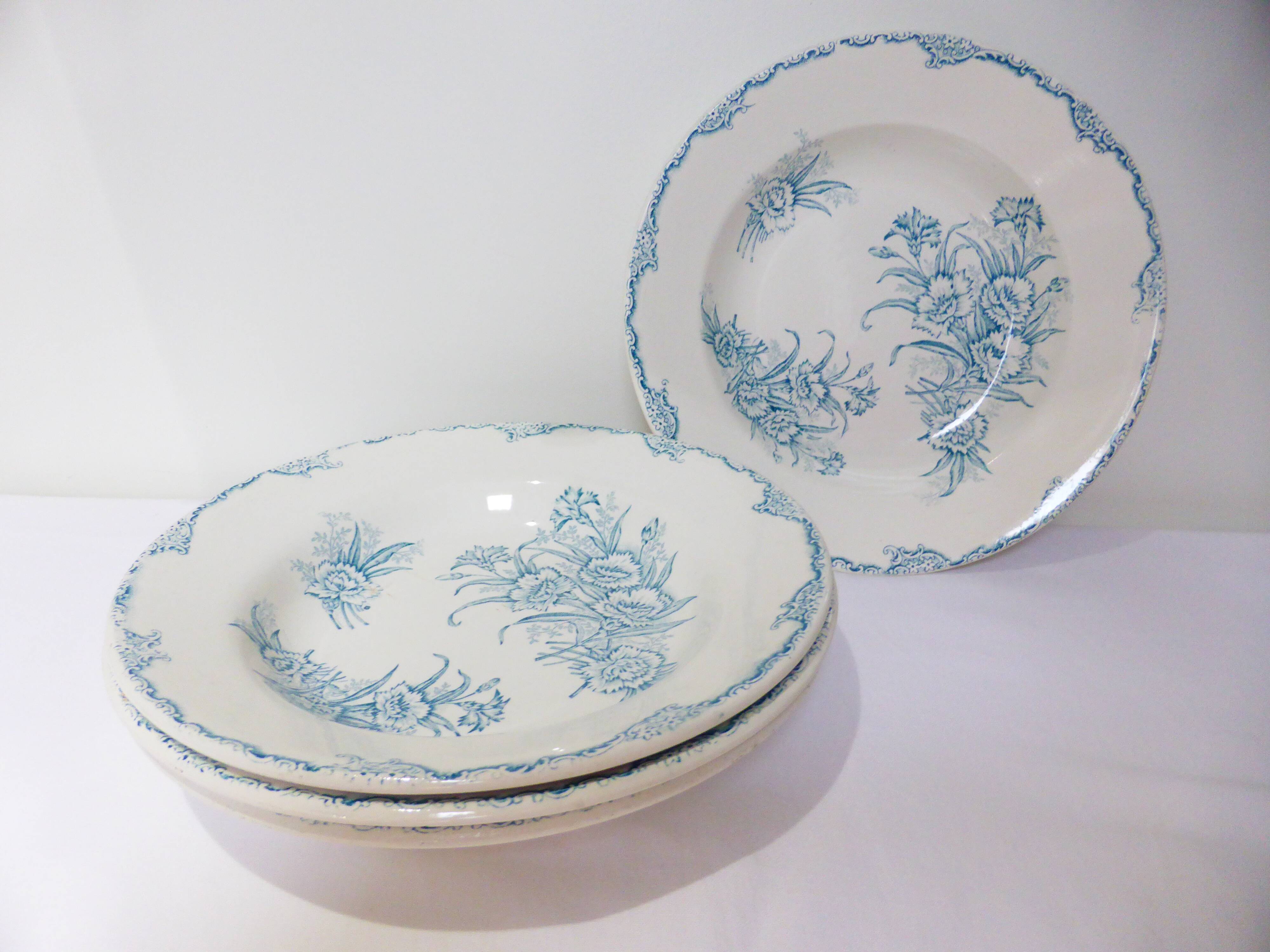 4 vintage deep plates in ironstone by L&G model Oeillets 220520