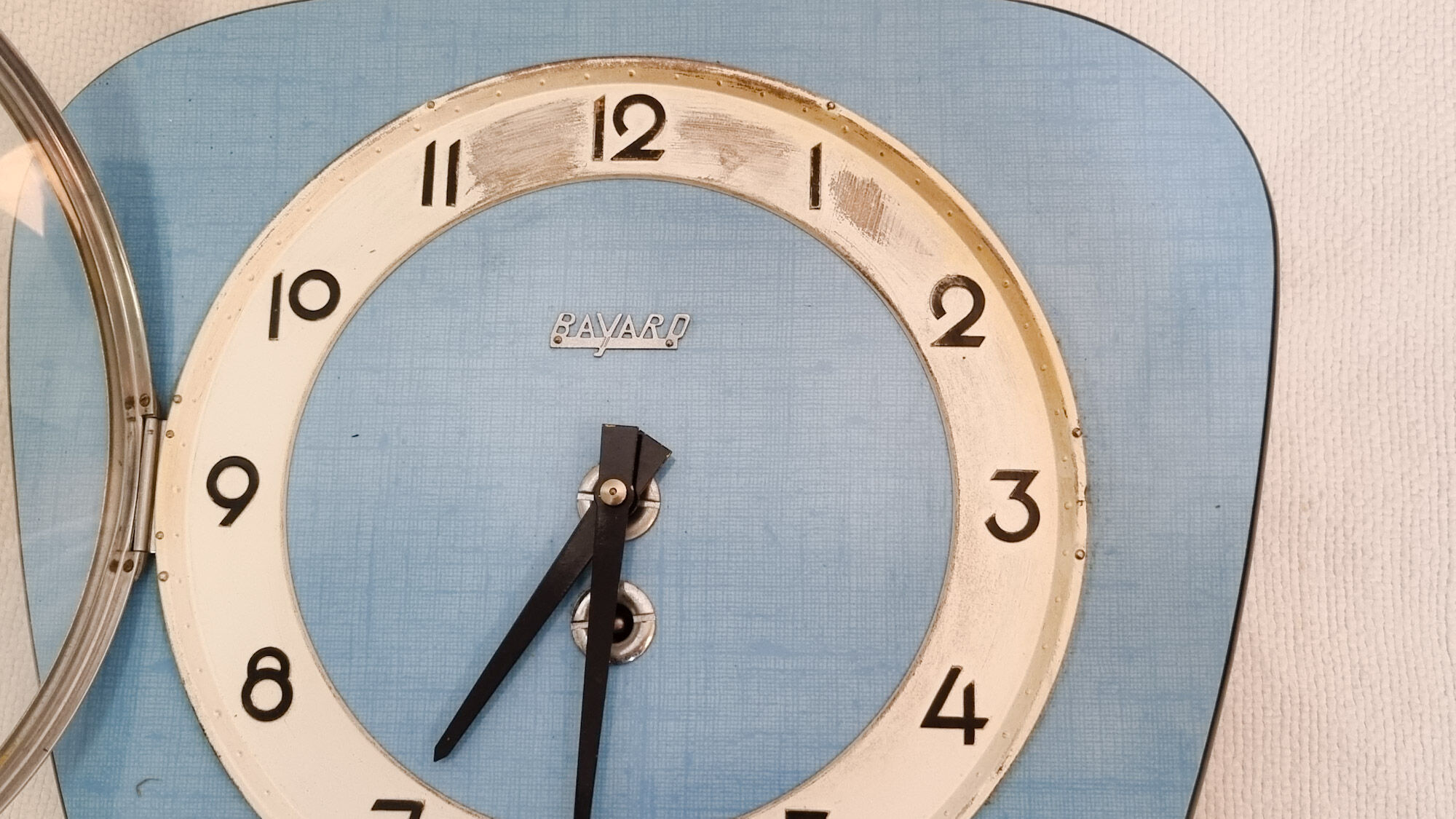 Bayard formica clock