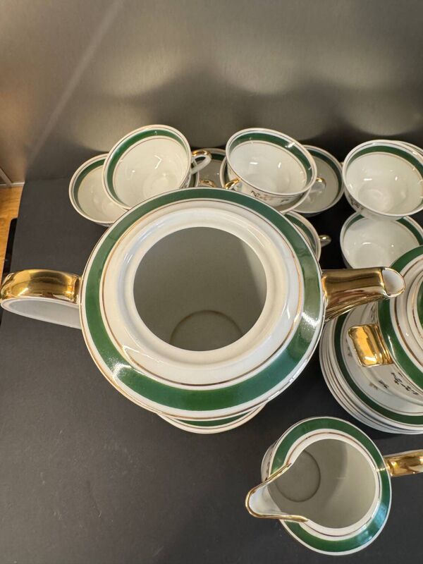 Service à café en porcelaine de Limoges – Marque Luf