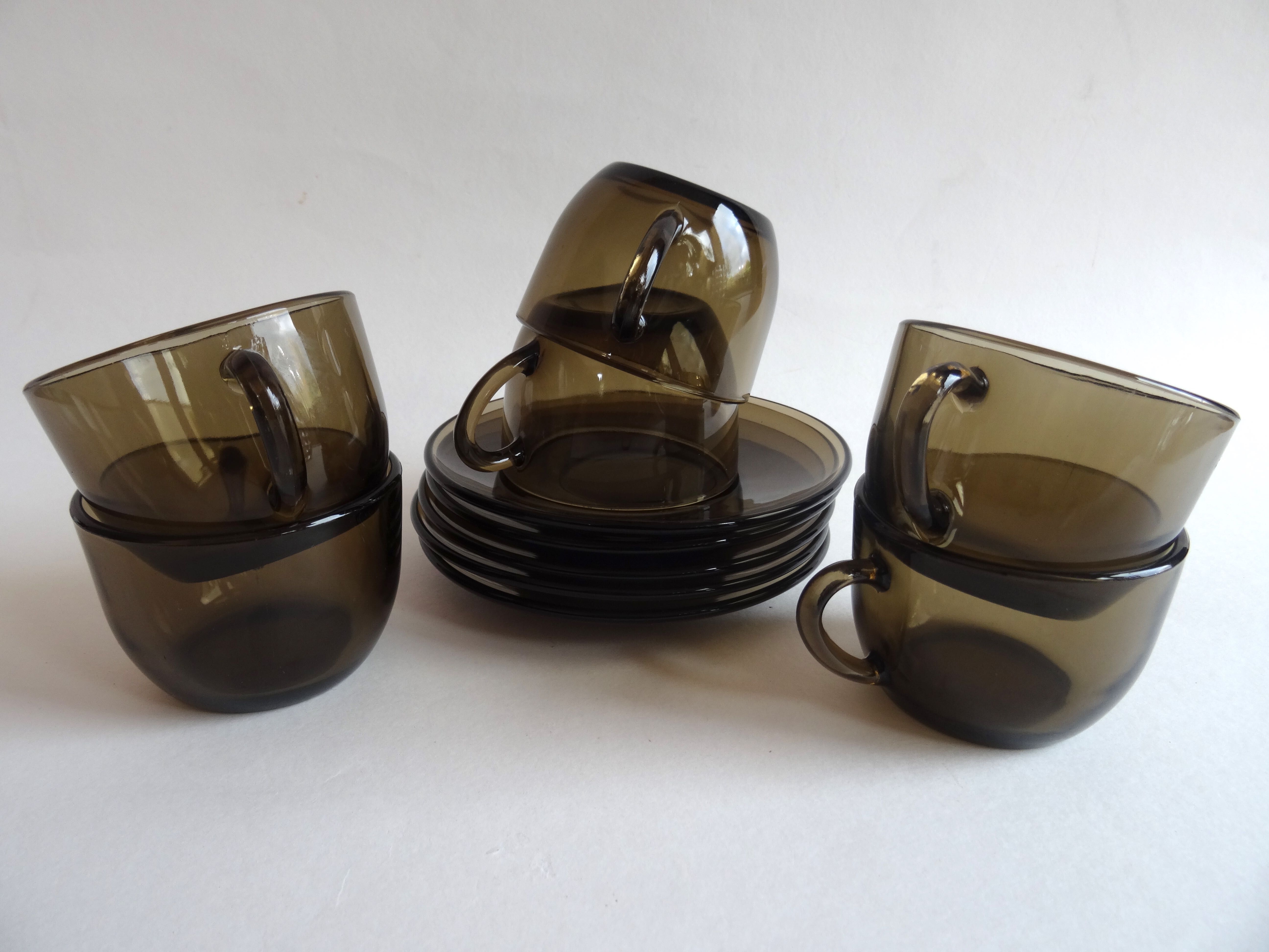 Brown Vereco coffee cups