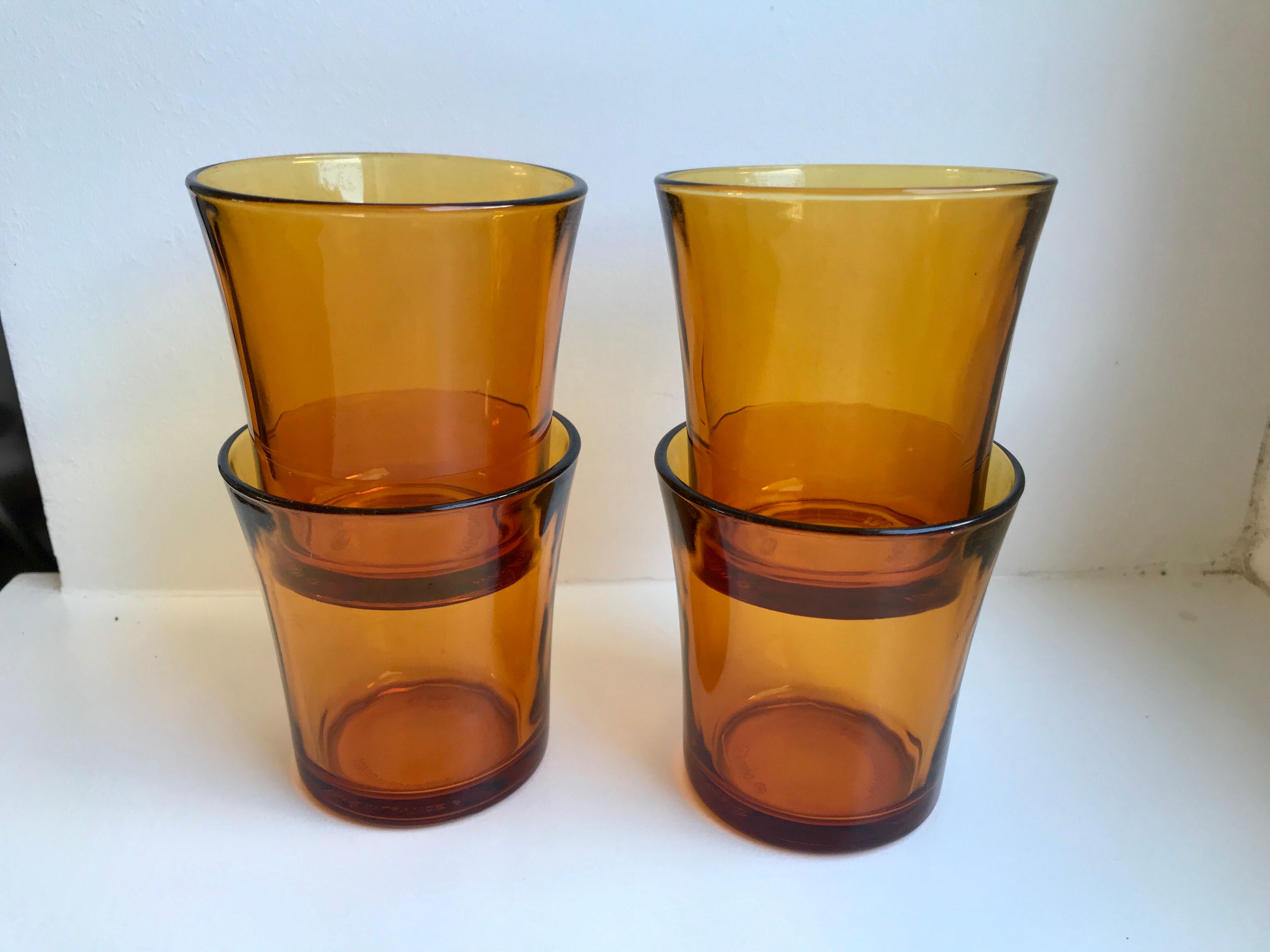 Set of 4 amber glasses 70s