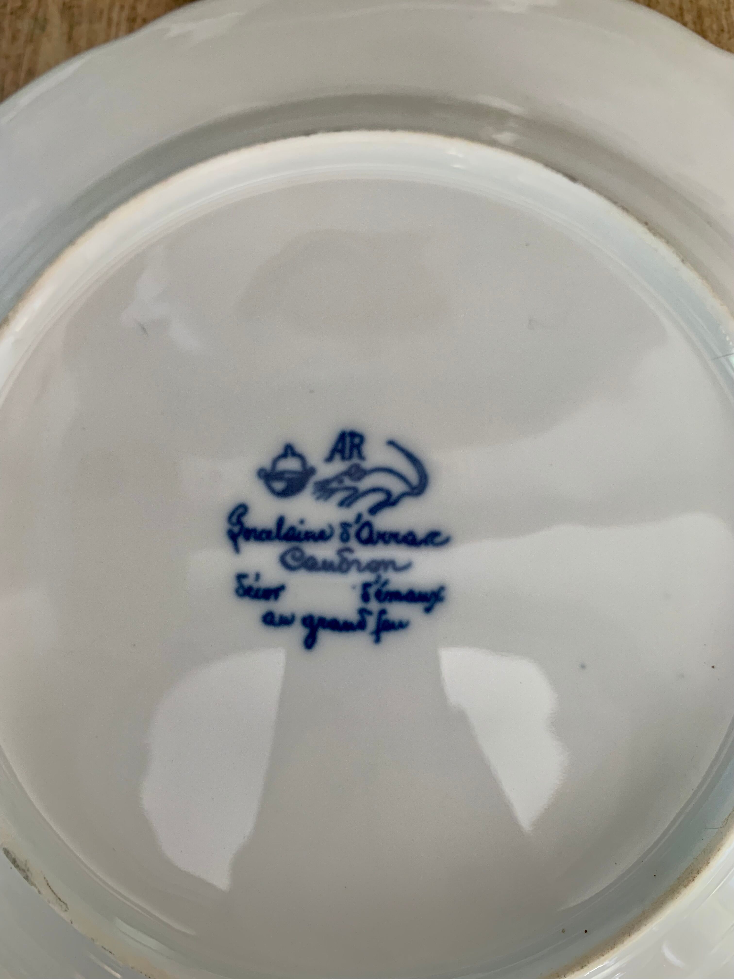 Plate porcelain of Arras Caudron Cathedral decoration