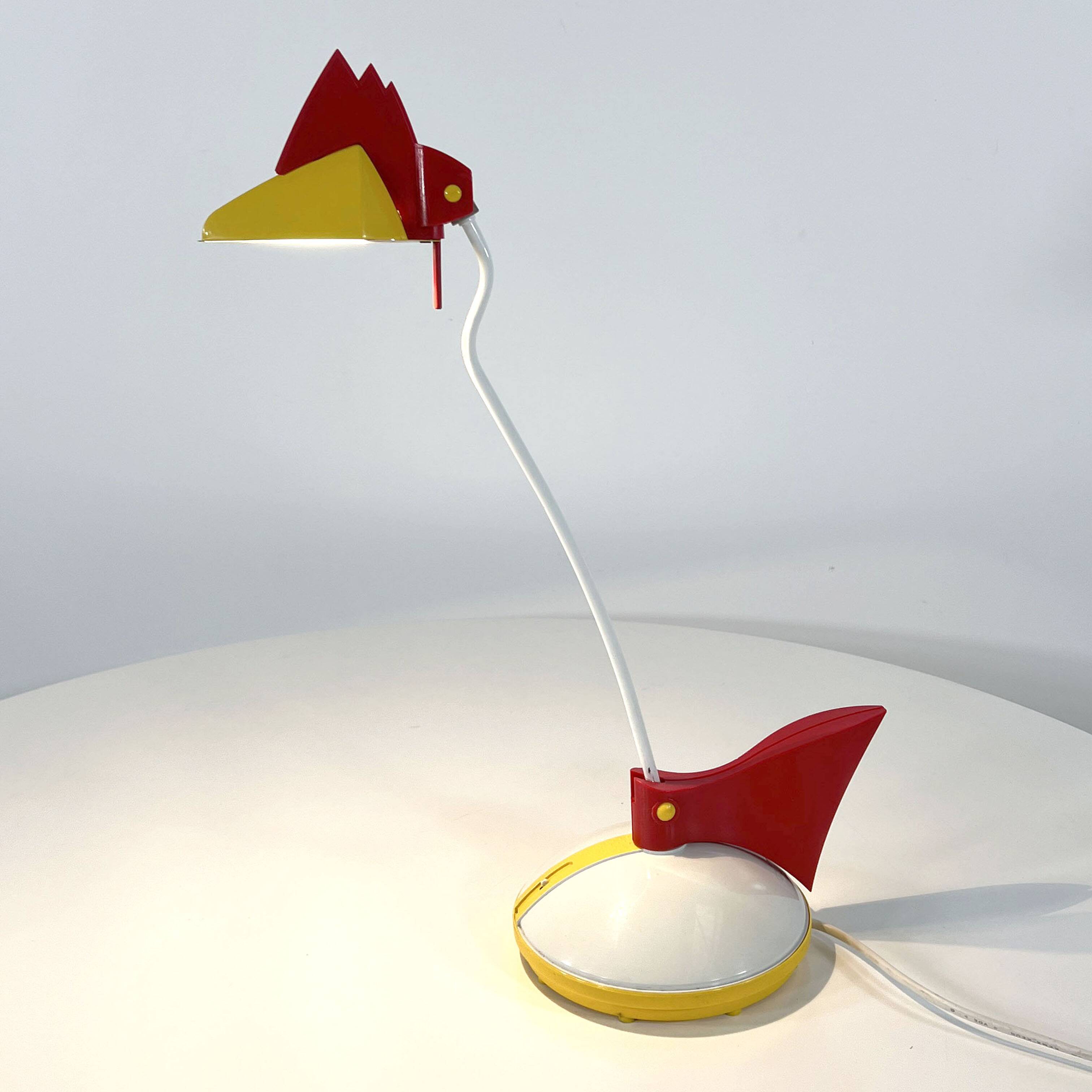 Red and white toucan desk lamp by Brilliant Leuchten Germany, 1980.