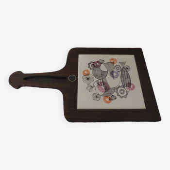 Trivet with handle