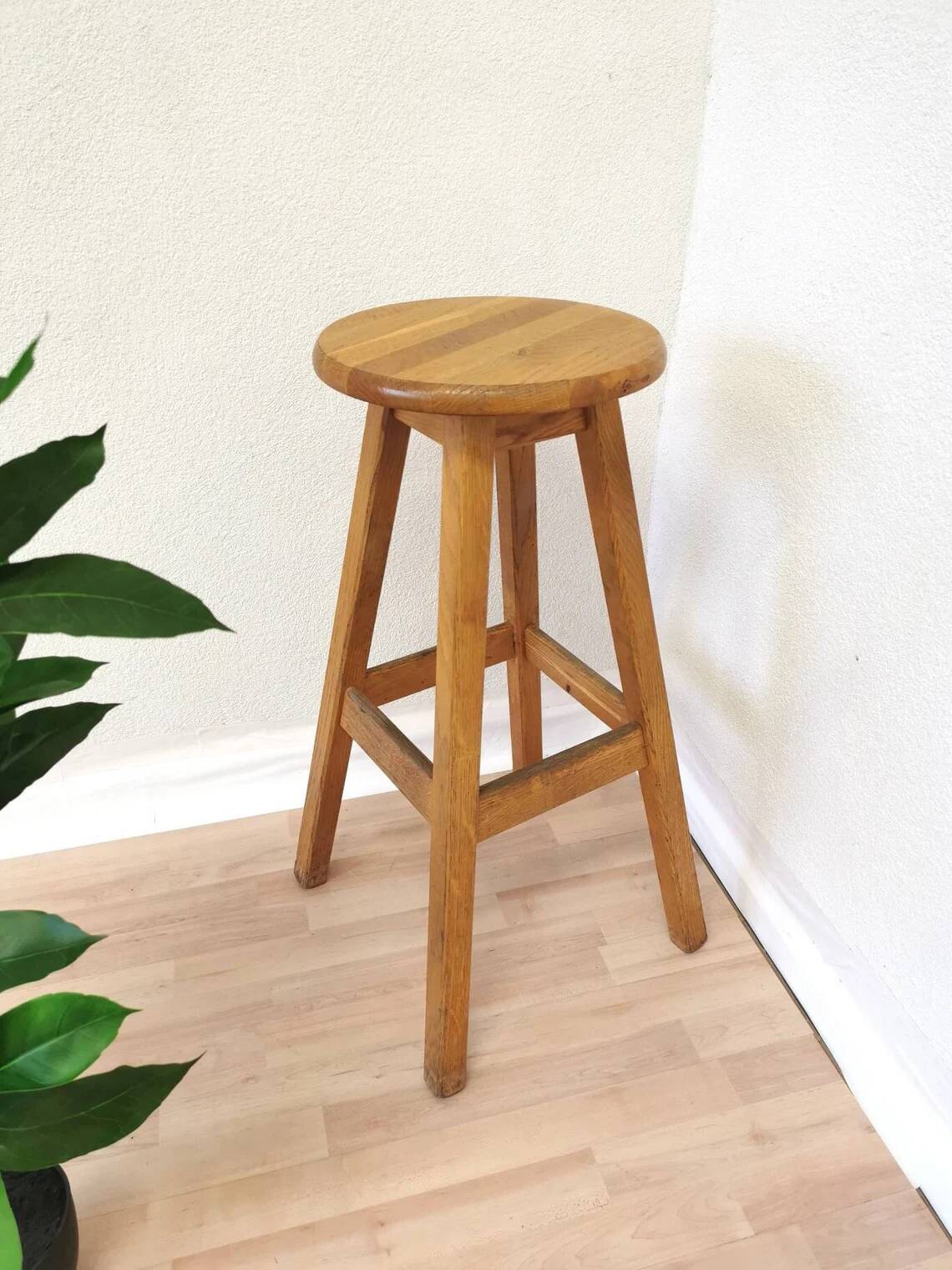 Tabouret de bar yougoslave en chêne, années 1980