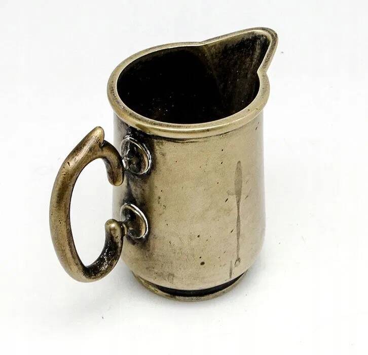 A8C Fraget vintage milk jug