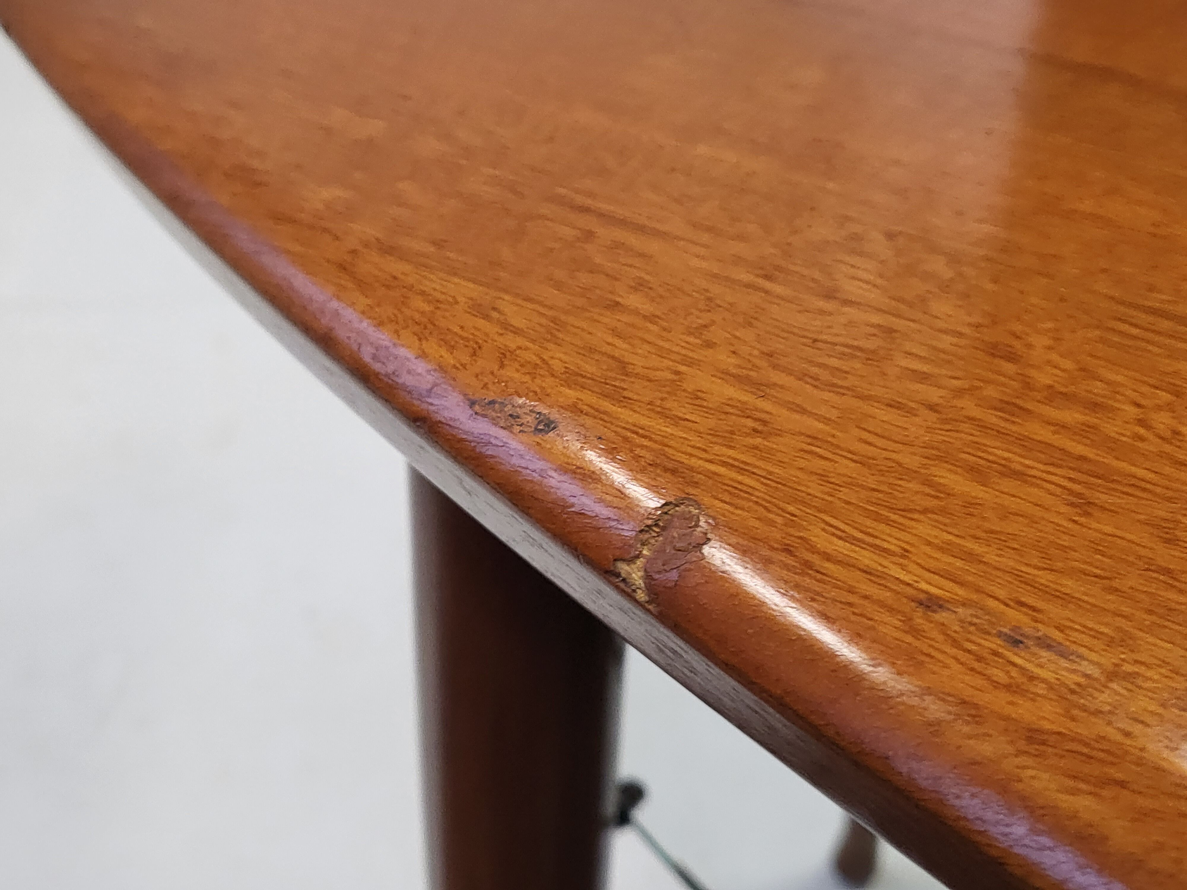 Scandinavian coffee table in teak & glass 1960 vintage