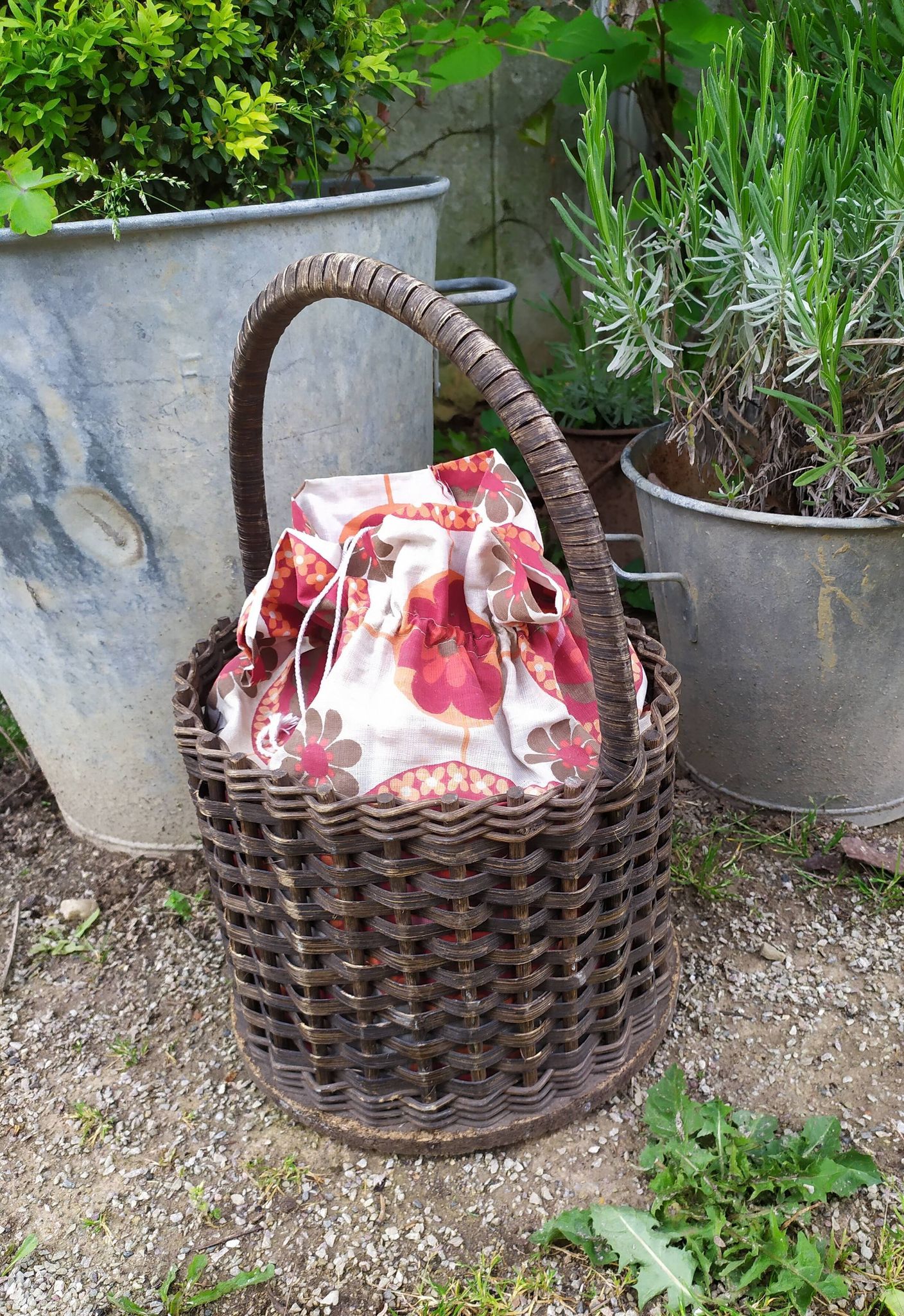 Panier á ouvrage