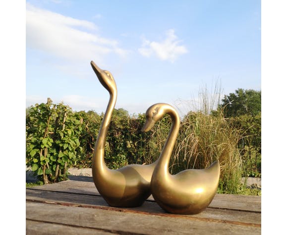 Paire de grands cygnes en laiton