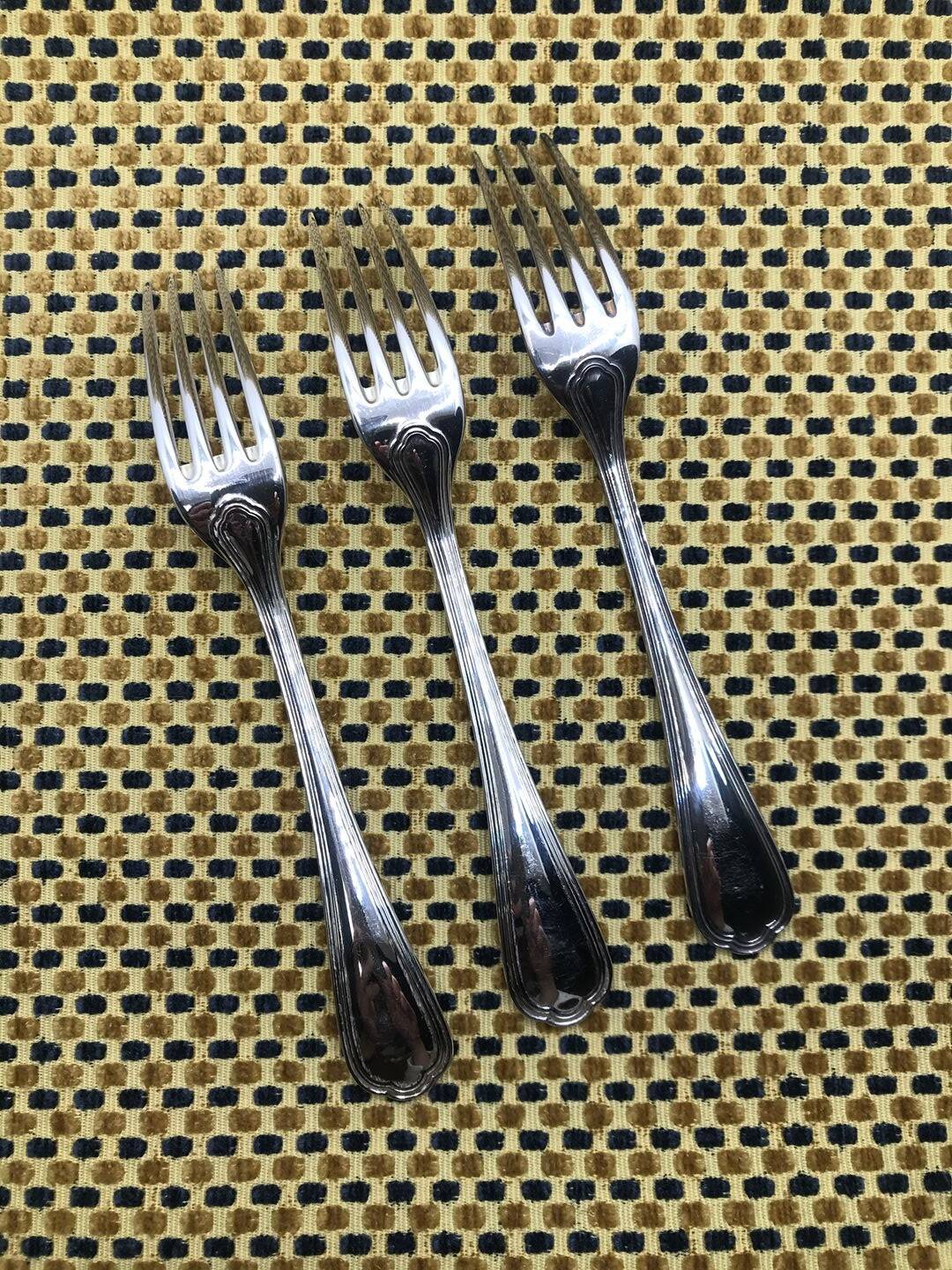 Set of 3 silver-plated dessert forks from Christofle and Spatours