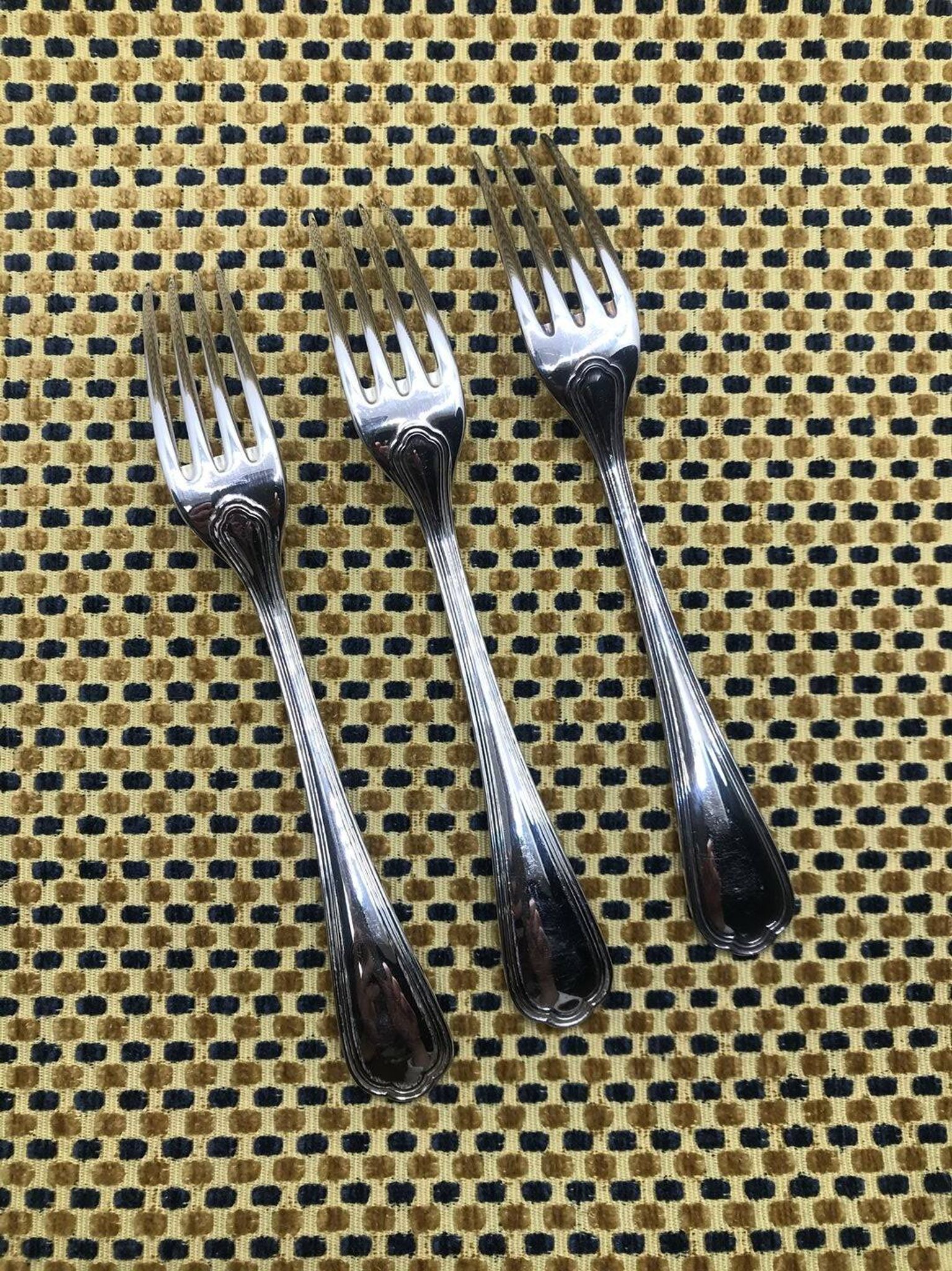 Set of 3 silver-plated dessert forks from Christofle and Spatours