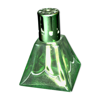 Lampe berger verte pyramide en verre vert et métal irisé vert