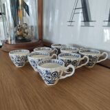 8 tasses