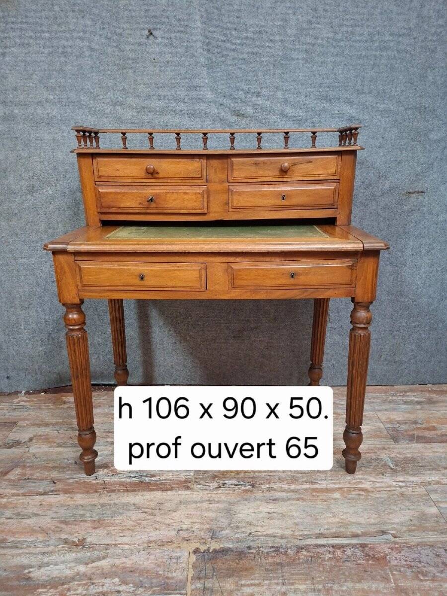 Antique Louis Philippe style desk with a tiered design - walnut - 19th century