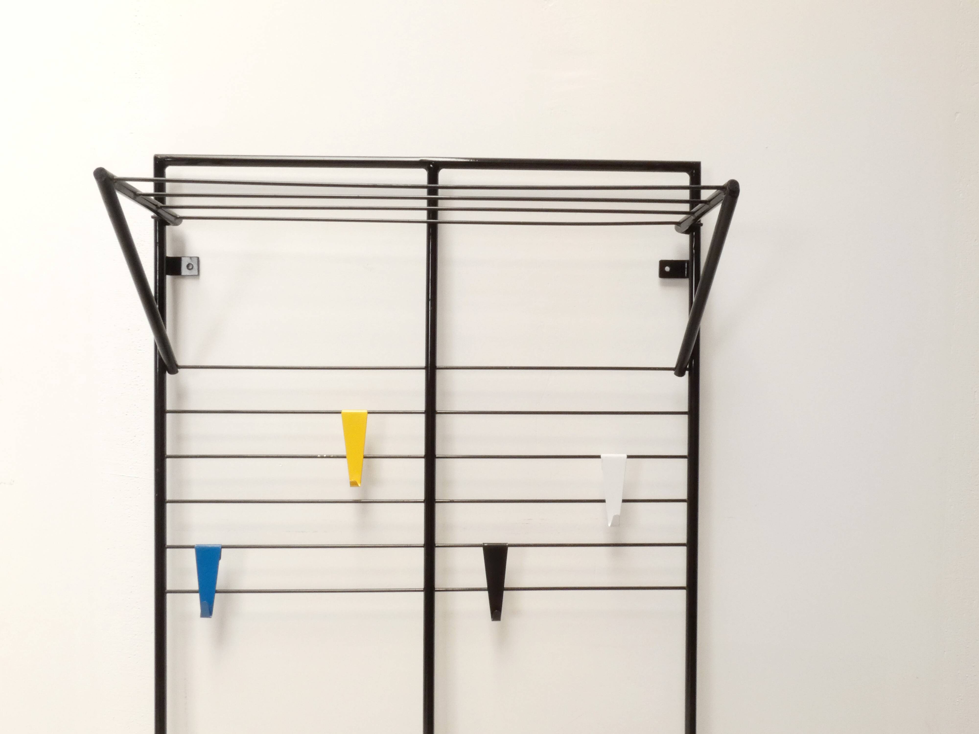 Portemanteau Toonladder – Coen de Vries pour DEVO