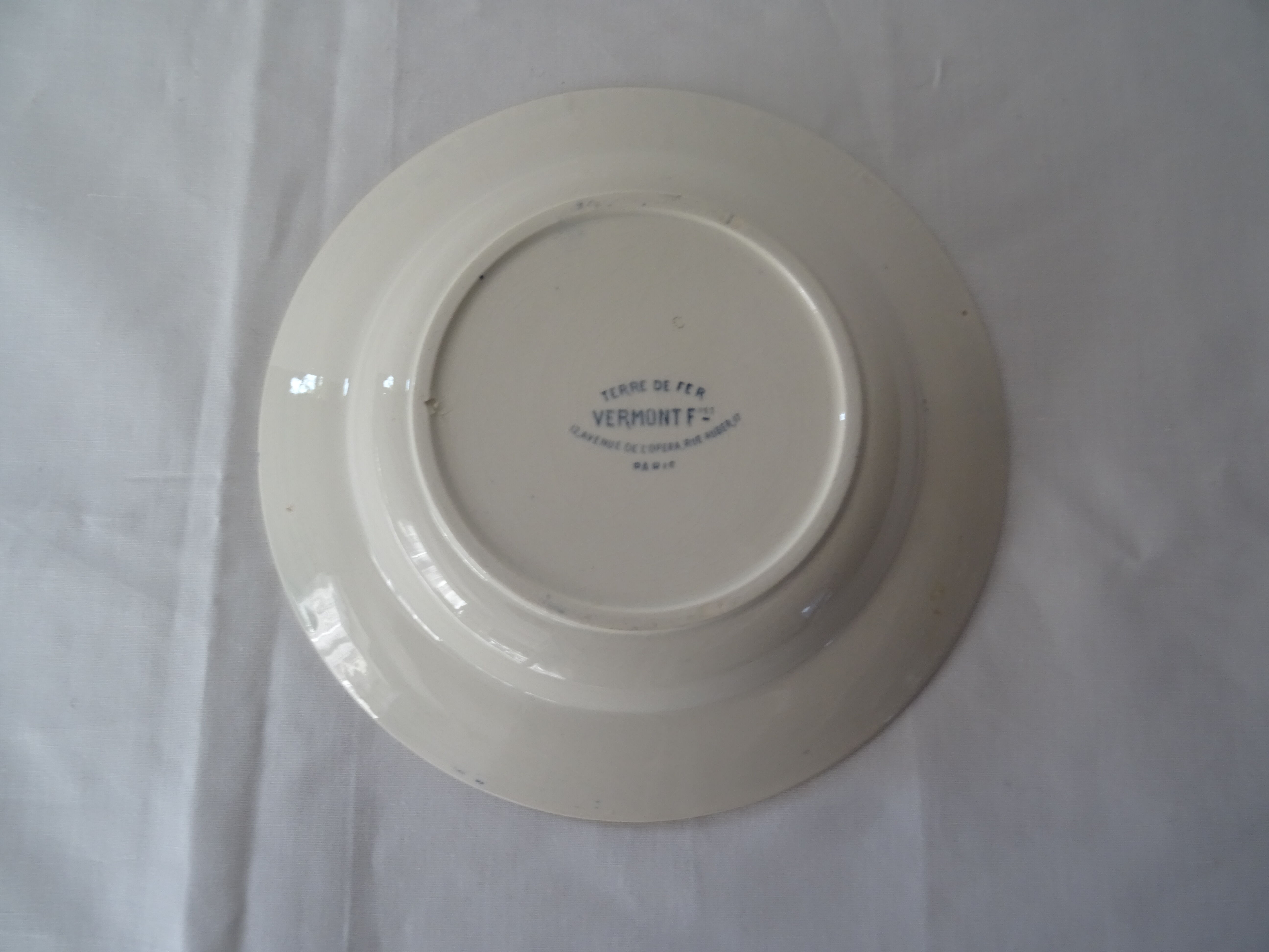 Plate 469112 old faience faience monogram B