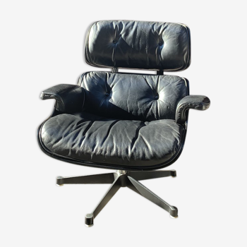 Lounge chair par Charles et Ray Eames pour Mobilier International circa 70
