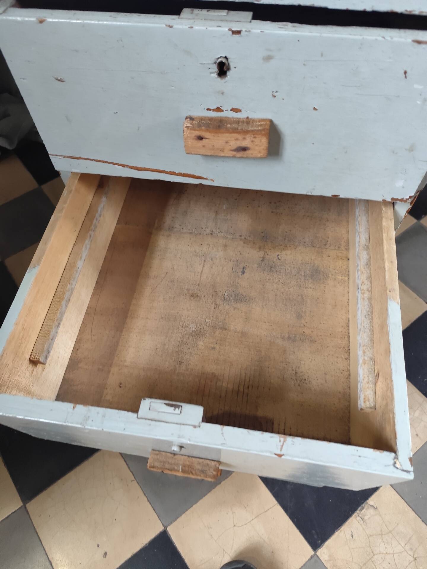 Workshop drawer unit