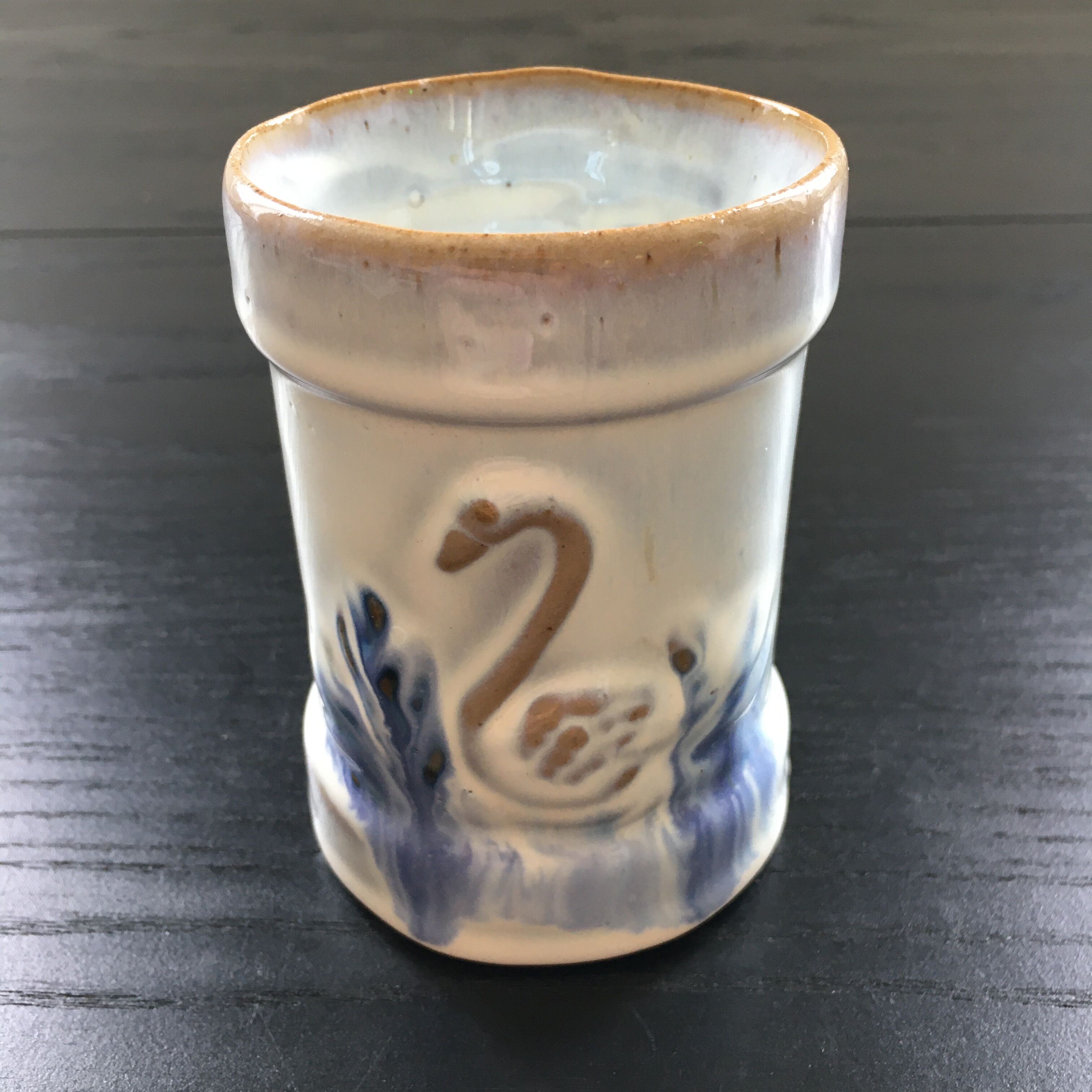 Pencil pot swan decoration