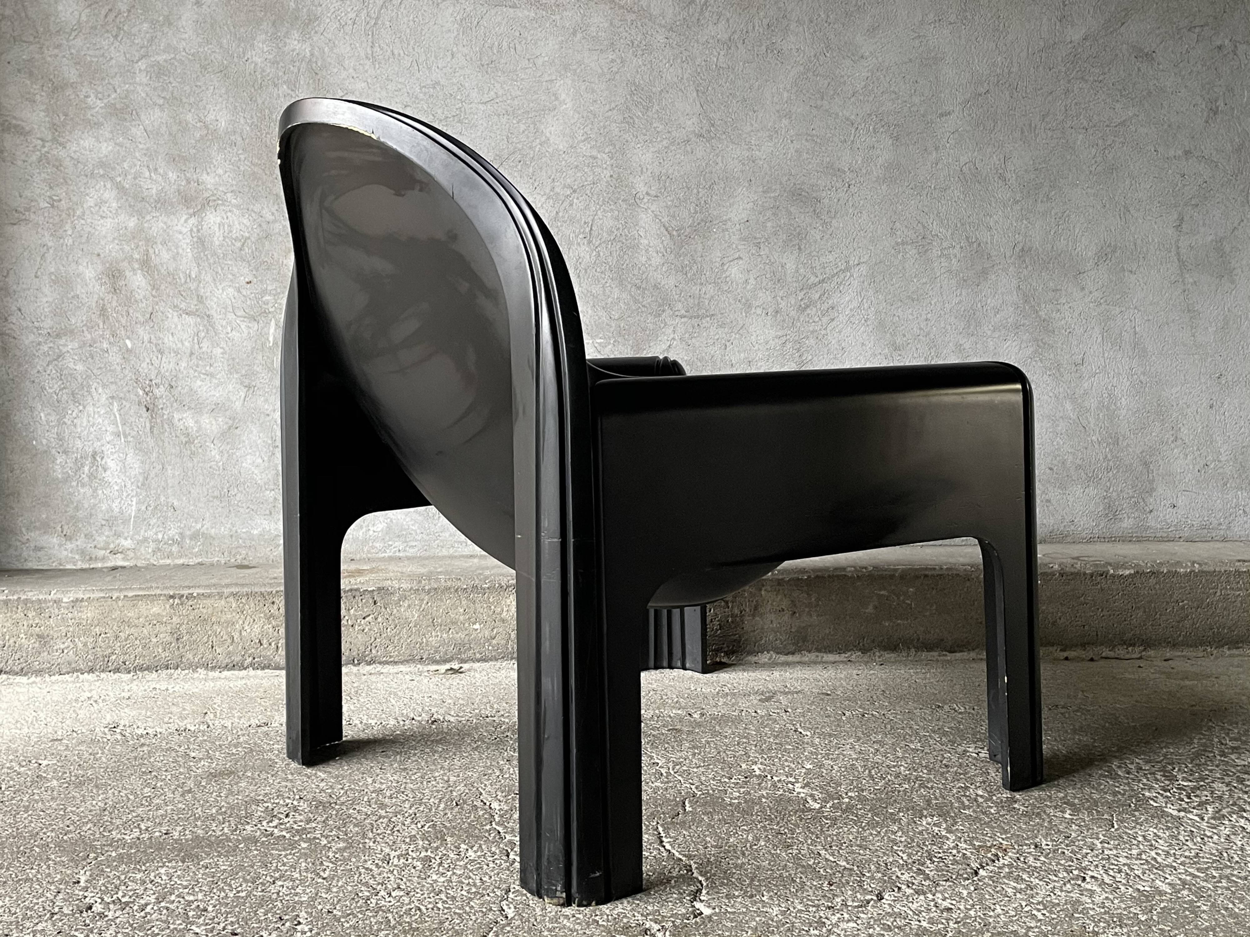 Model 4794 armchair by Gae Aulenti for Kartell, 1980s