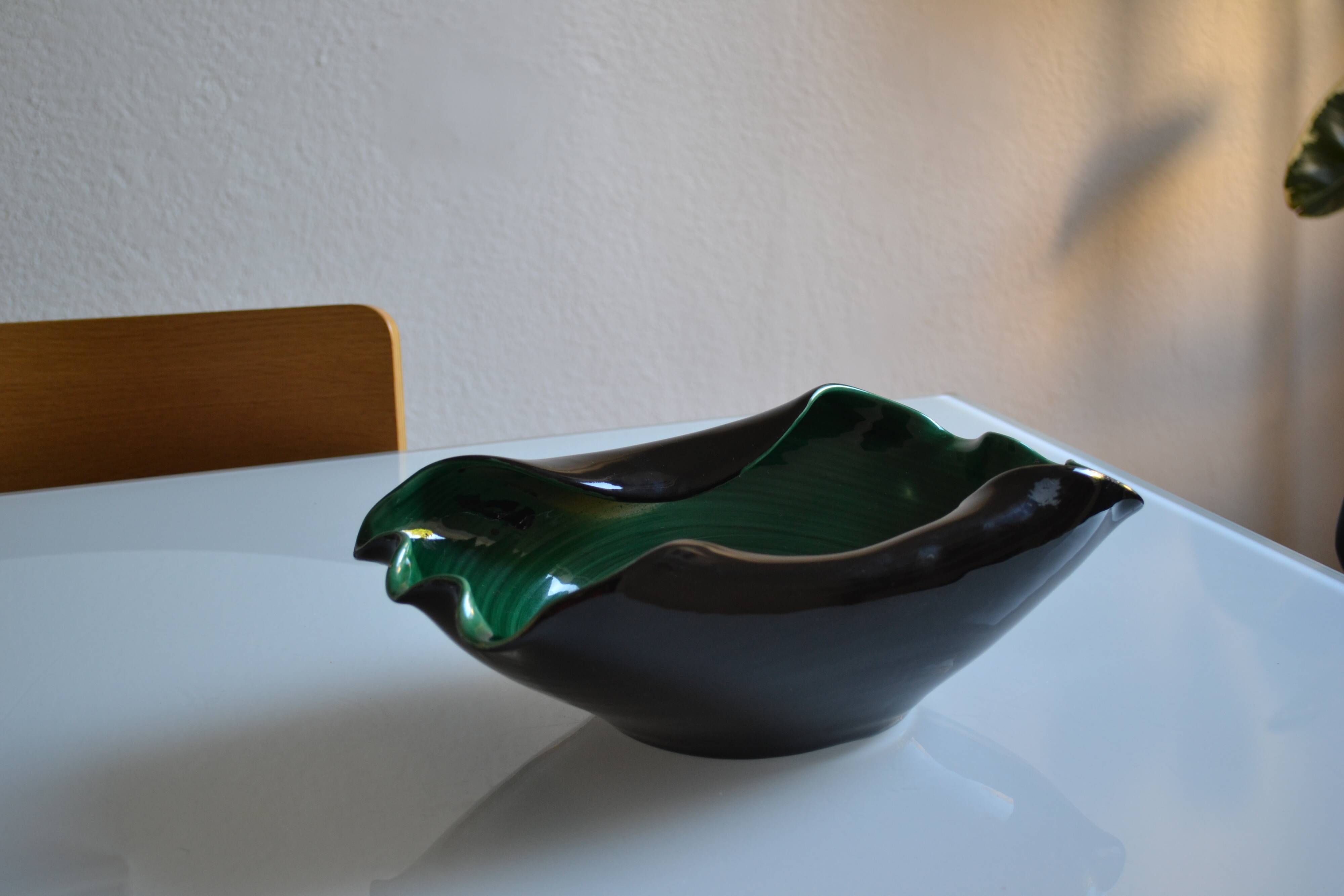 Grande coupe à fruits en céramique vert et noir années 60 60's 1960
