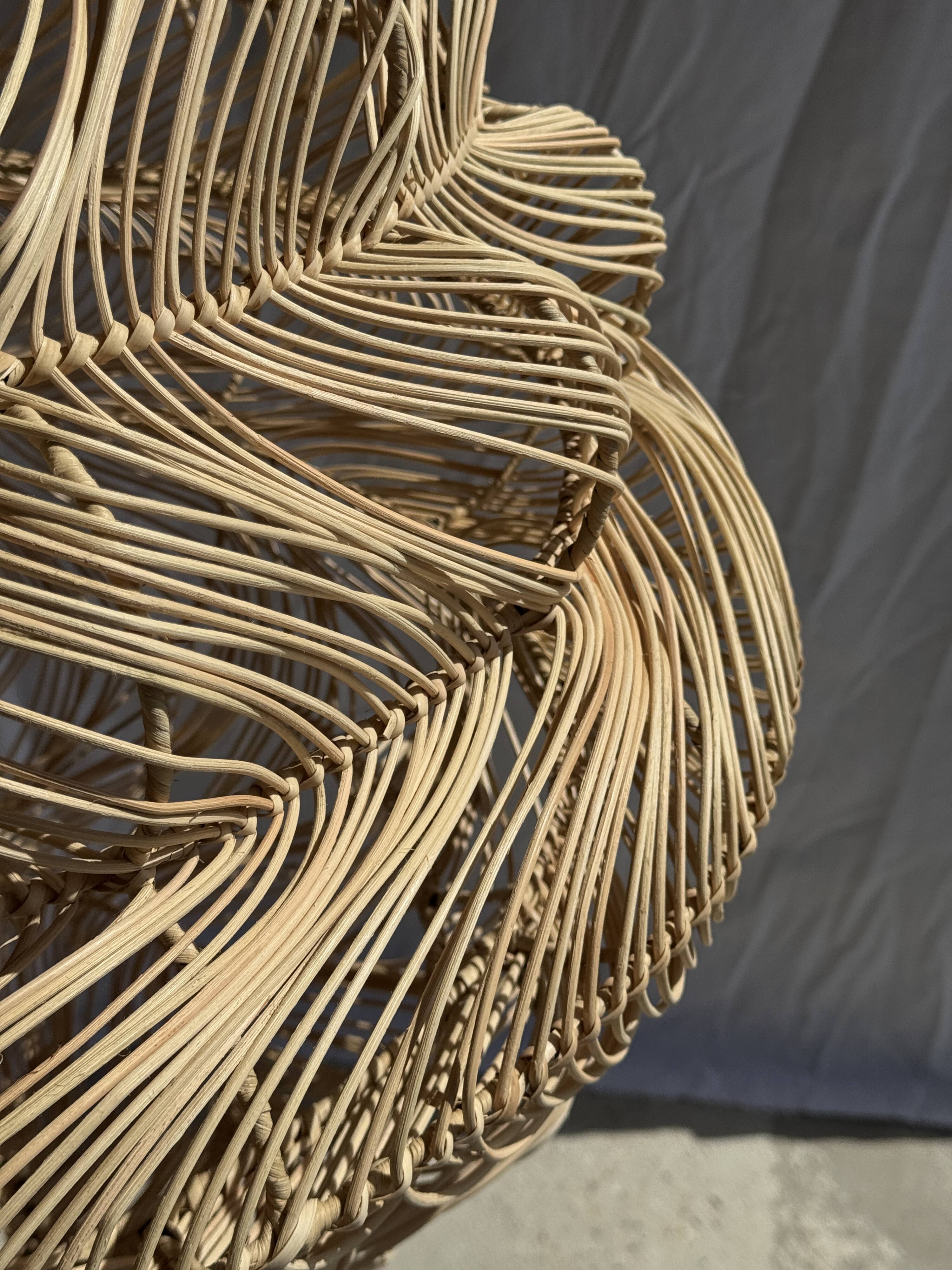 Suspension or rattan lampshade in an elongated spherical shape, layered H80 D