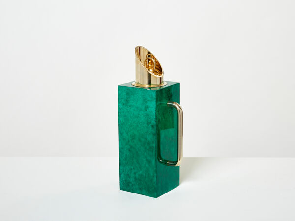 Pichet thermos en parchemin vert et laiton par Aldo Tura 1960