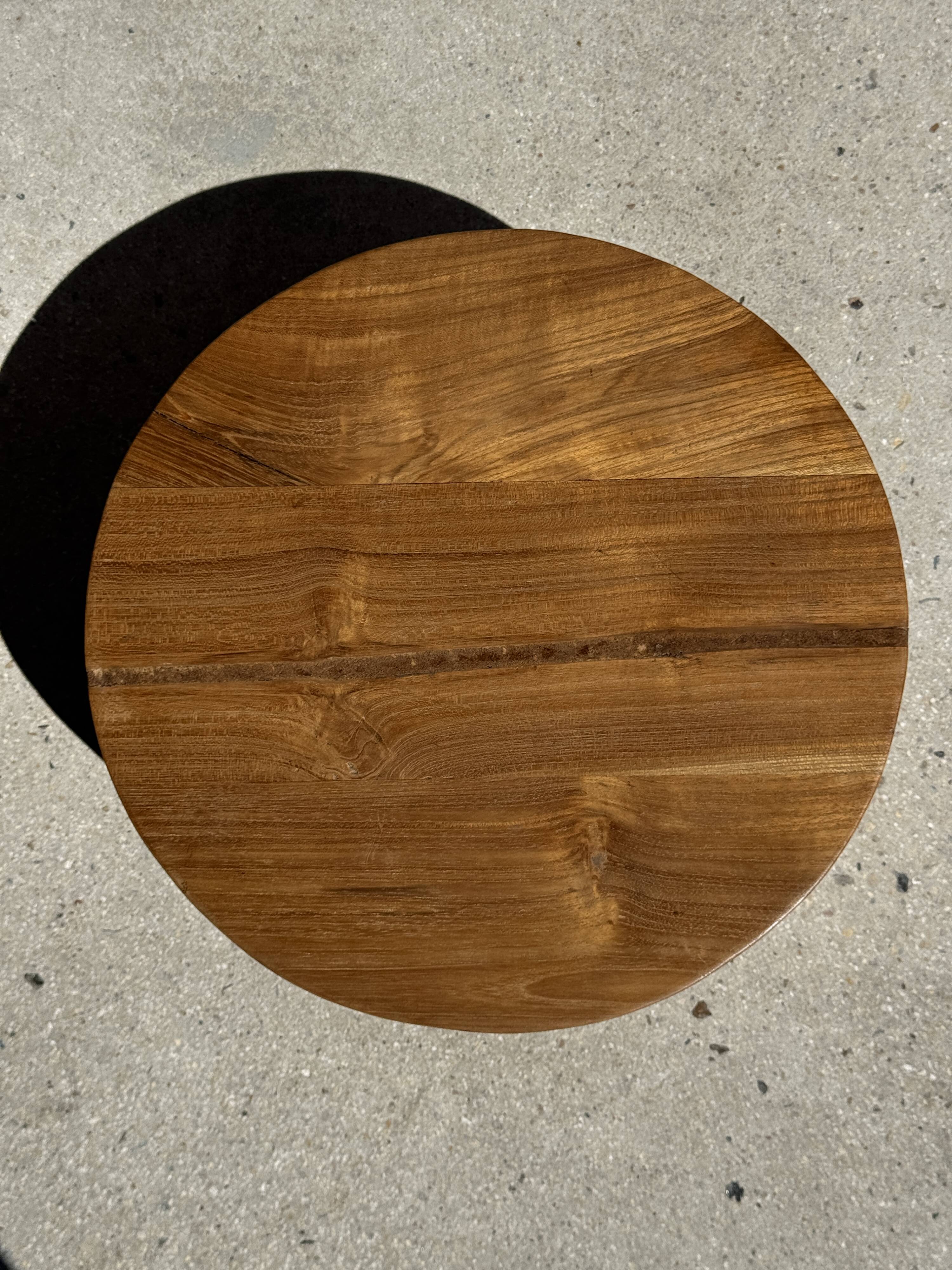 Mini minimalist stool with ball feet in teak H15 D35