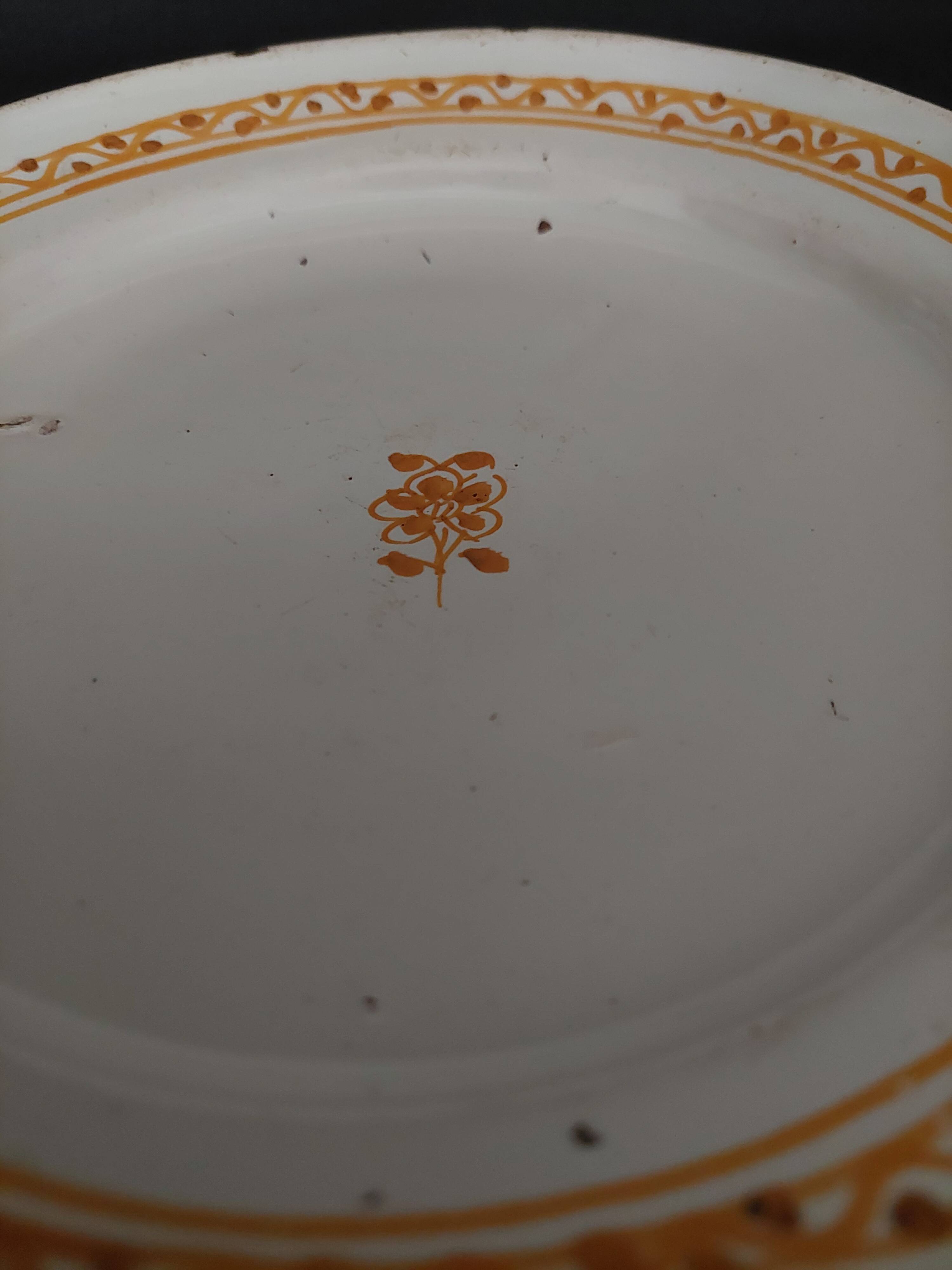 Moustiers earthenware plate, early 19th century