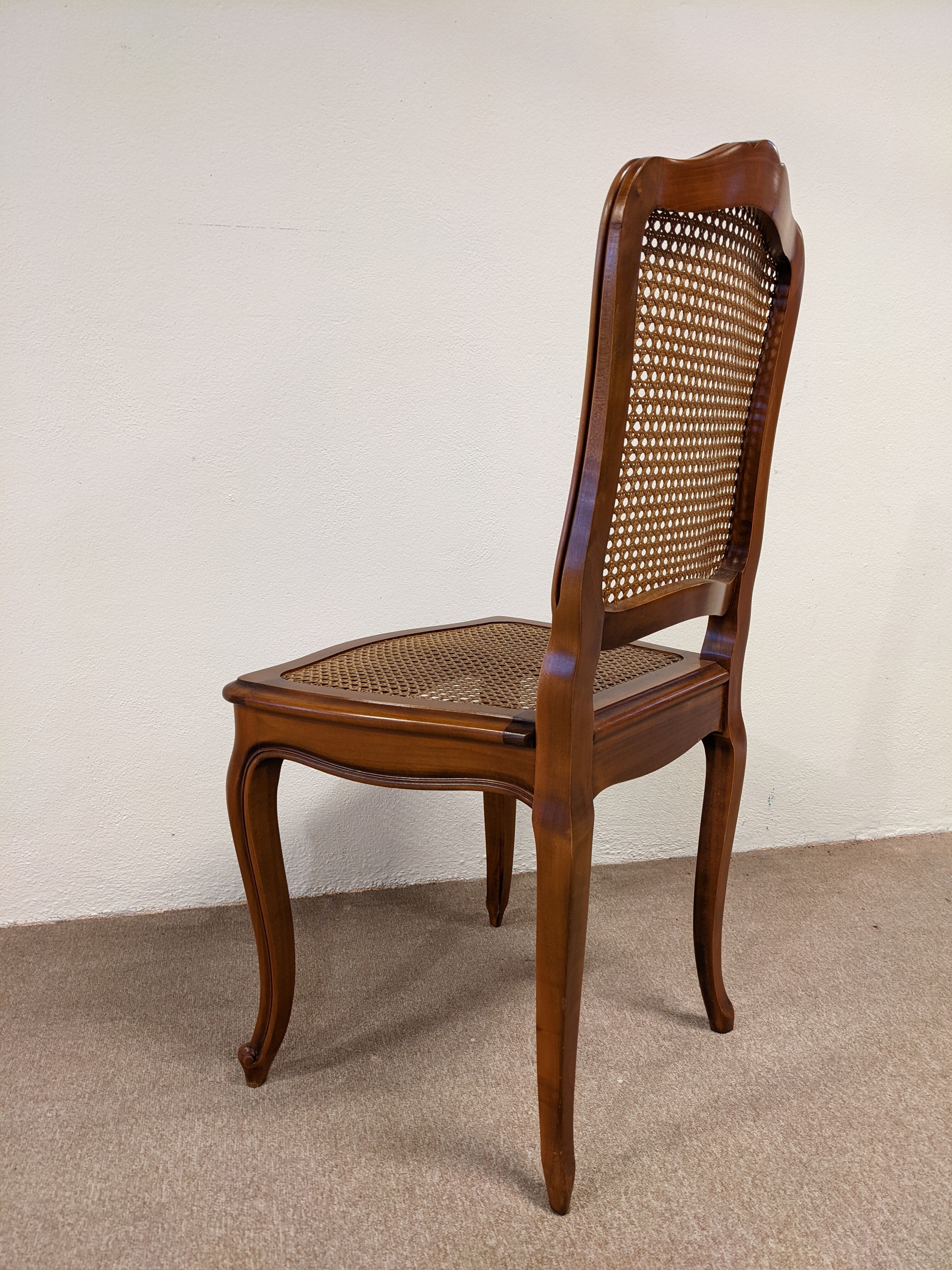8 chaises style louis xv