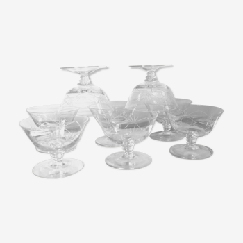 Set of 8 Champagne glasses in engraved crystal - Authentic Art Deco 1940