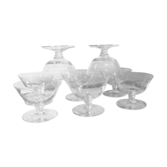Set of 8 Champagne glasses in engraved crystal - Authentic Art Deco 1940