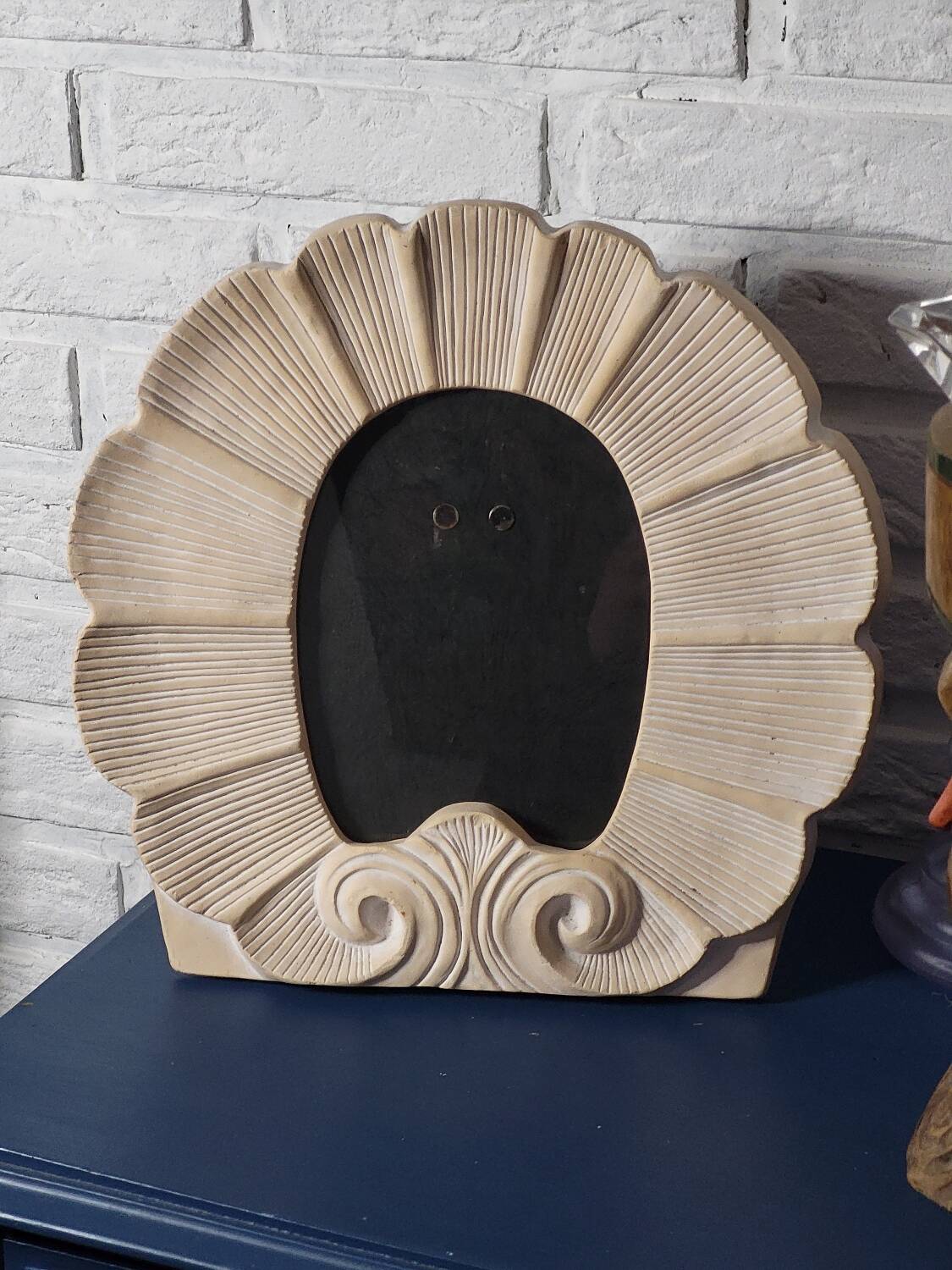 Seashell photo frame