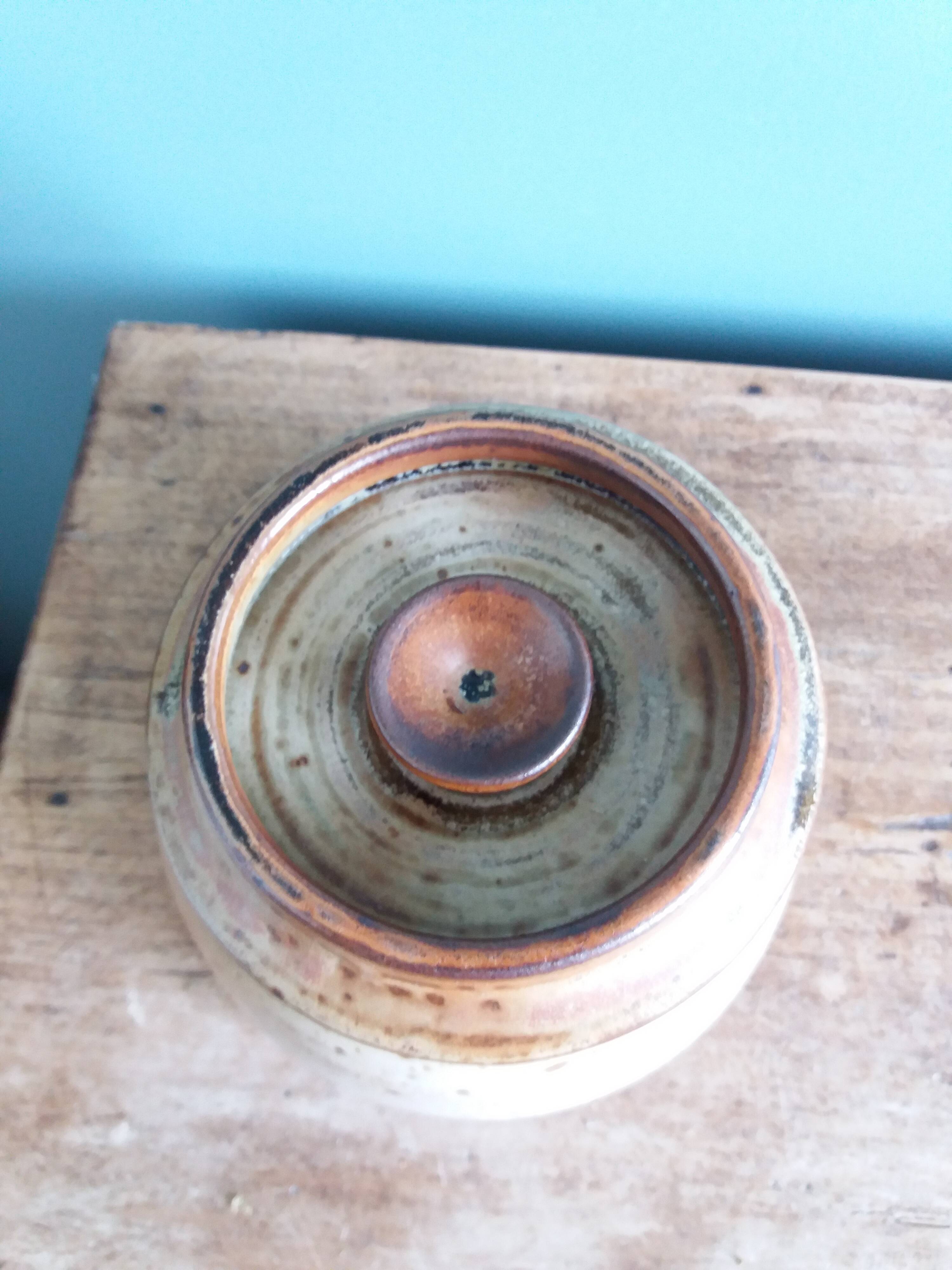 Water butter dish in Puisaye stoneware, Jean-Pierre Prud'homme