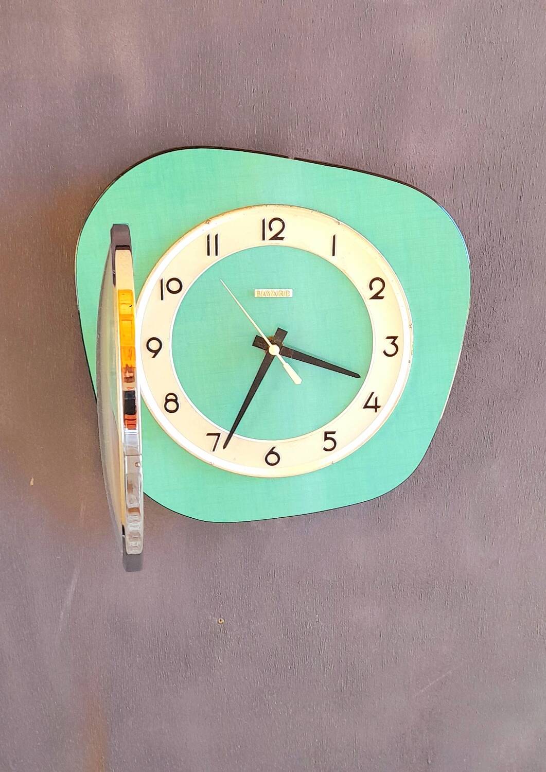 Horloge murale en formica 1960