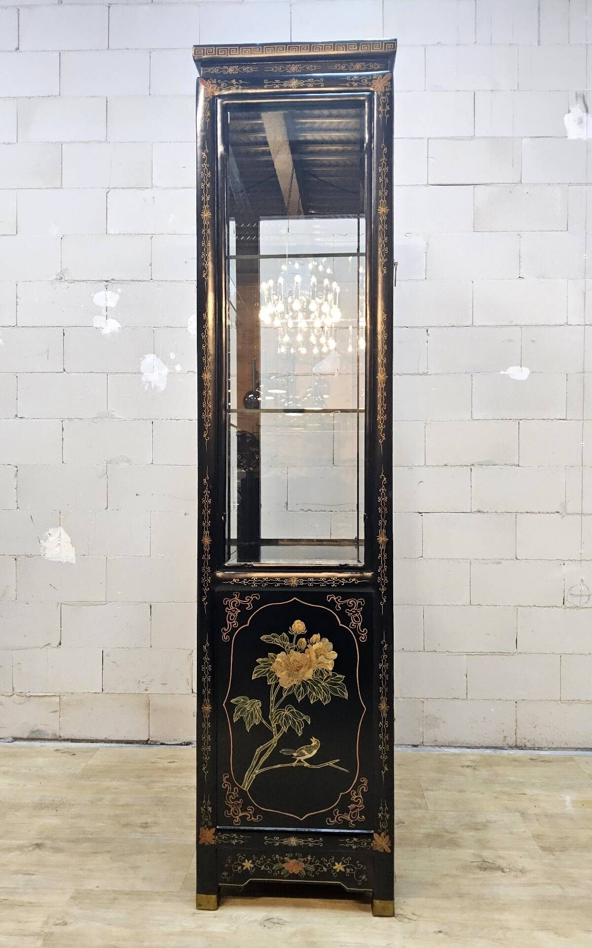 Vitrine chinoise vintage avec miroir, décor fleurs et oiseaux