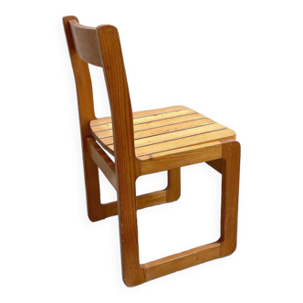 Brutalist pine chair, sled legs