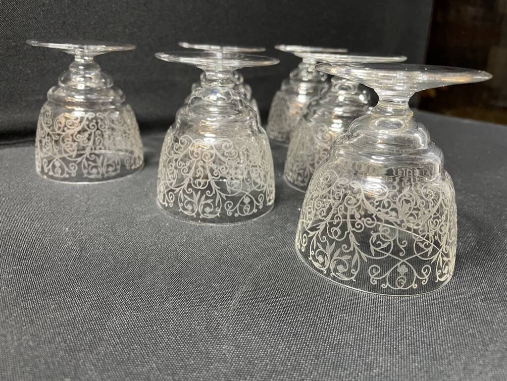 6 stamped Baccarat Lulli wine glasses