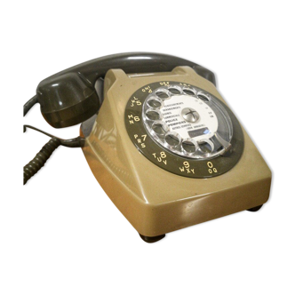 Vintage dial phone