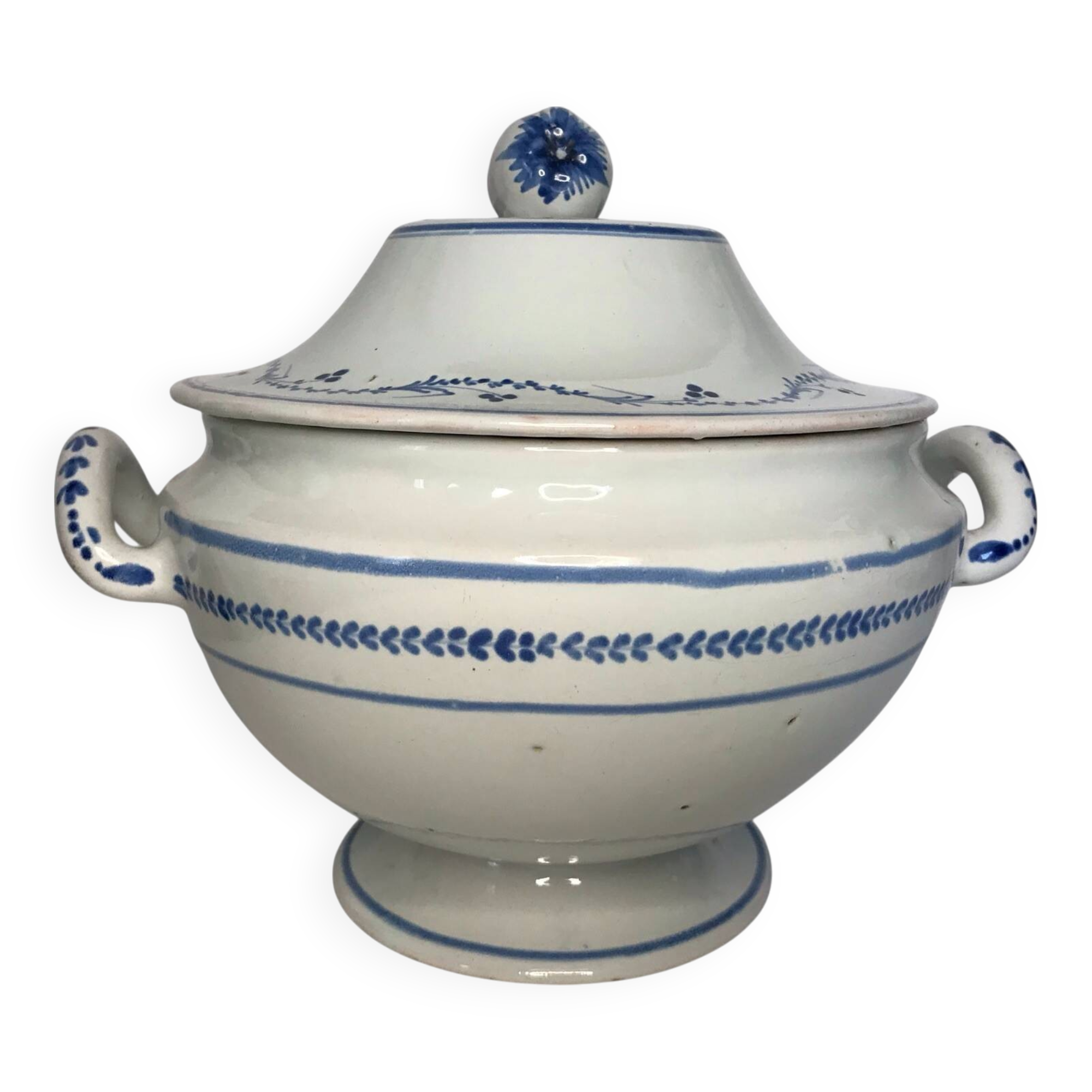 France, Fretel earthenware soup tureen with apple, 19th century